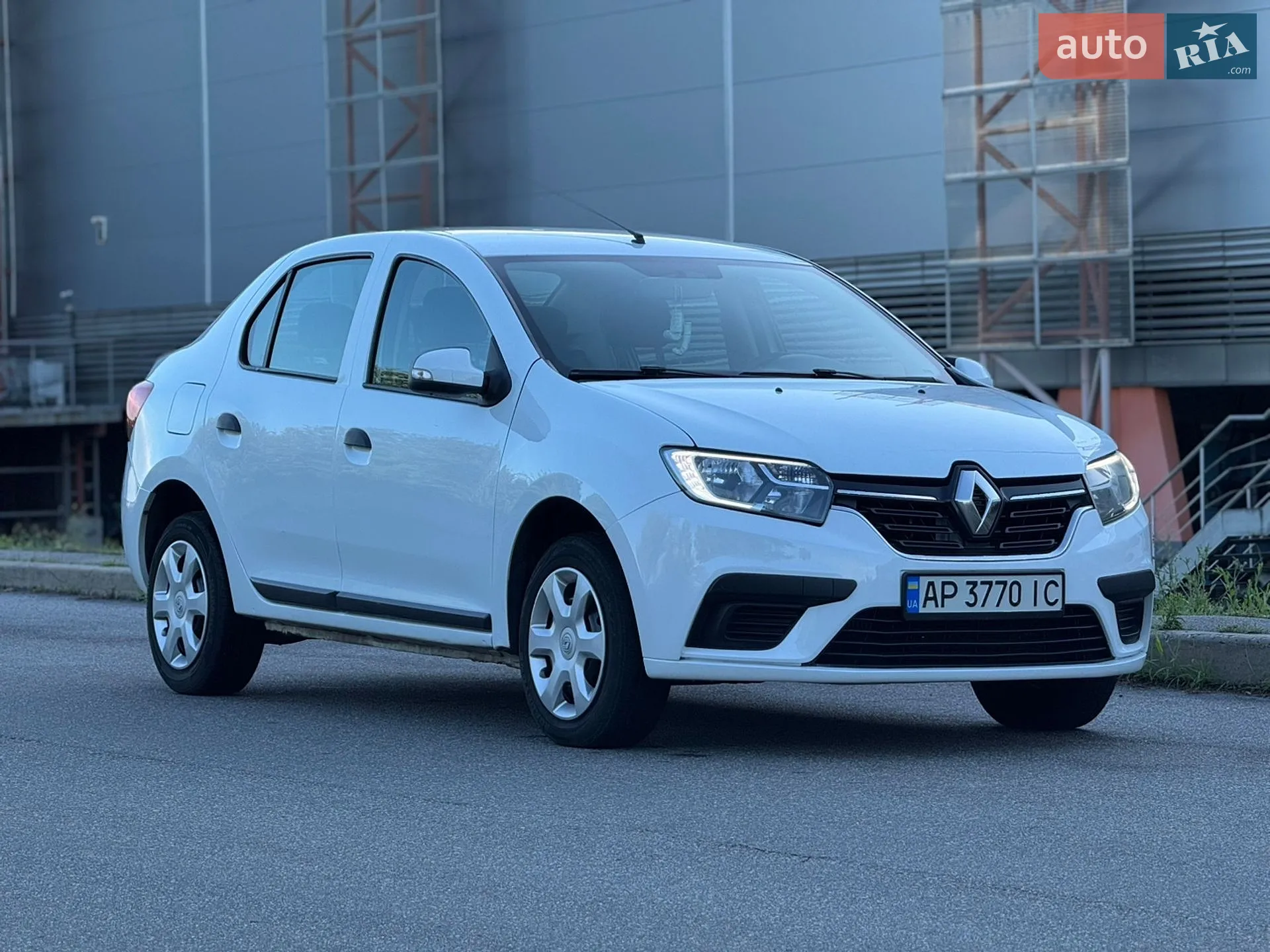 Renault Logan, 2018