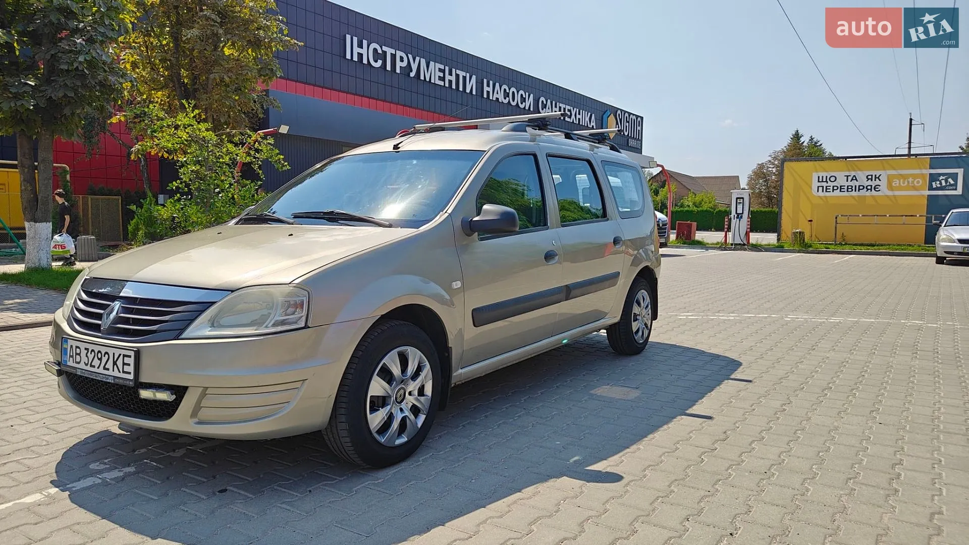 Renault Logan, 2010