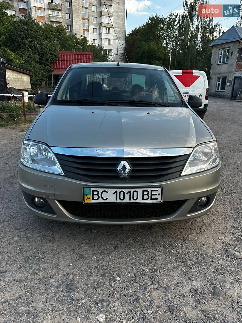 Renault Logan, 2011