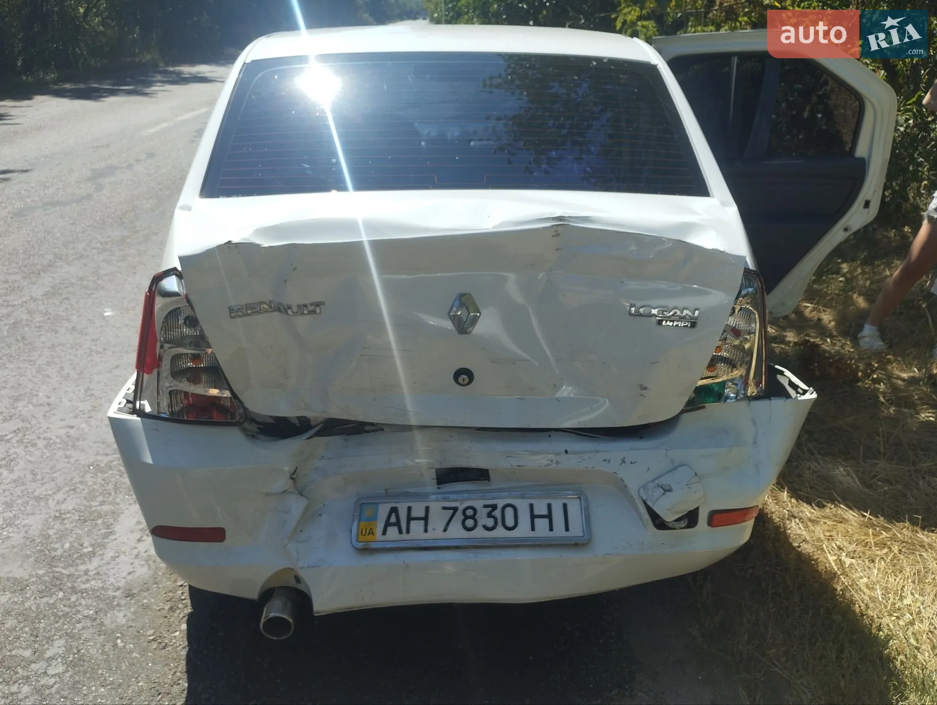 Renault Logan, 2011