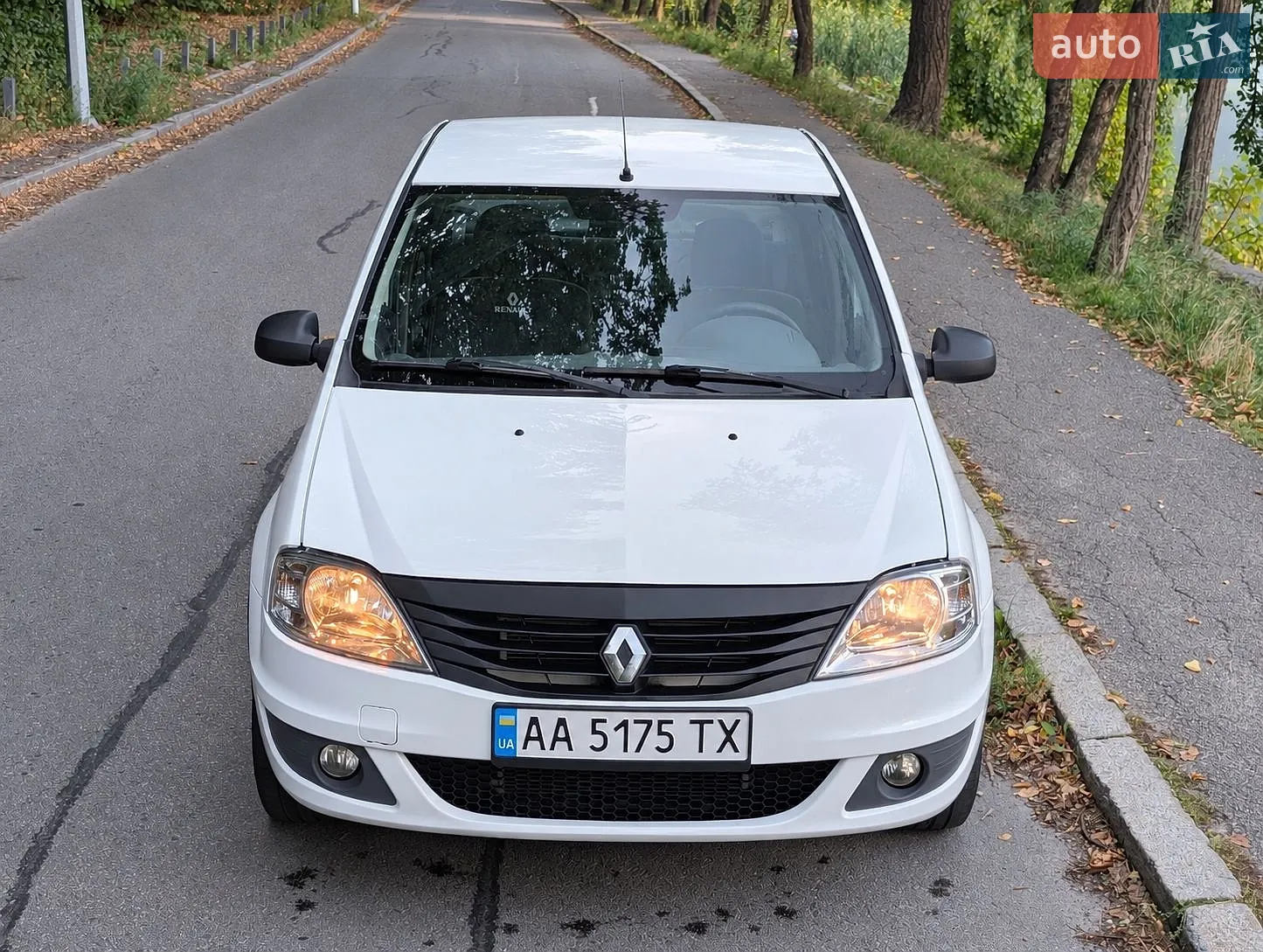 Renault Logan, 2011