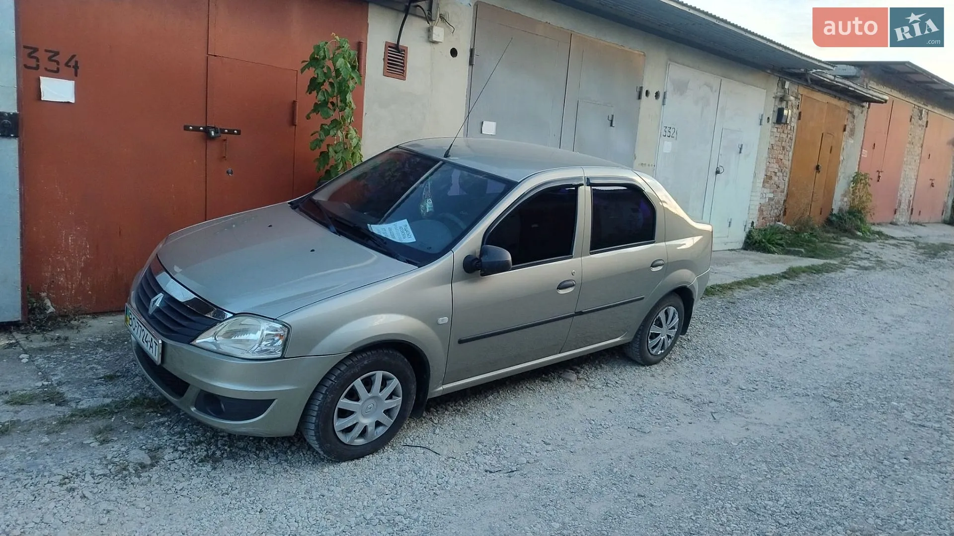 Renault Logan, 2011