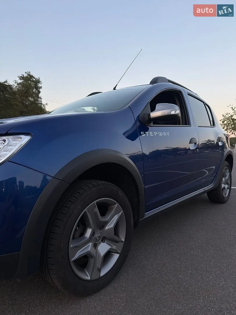Renault Sandero StepWay, 2020