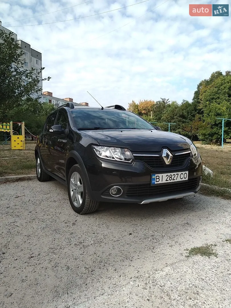 Renault Sandero StepWay, 2015