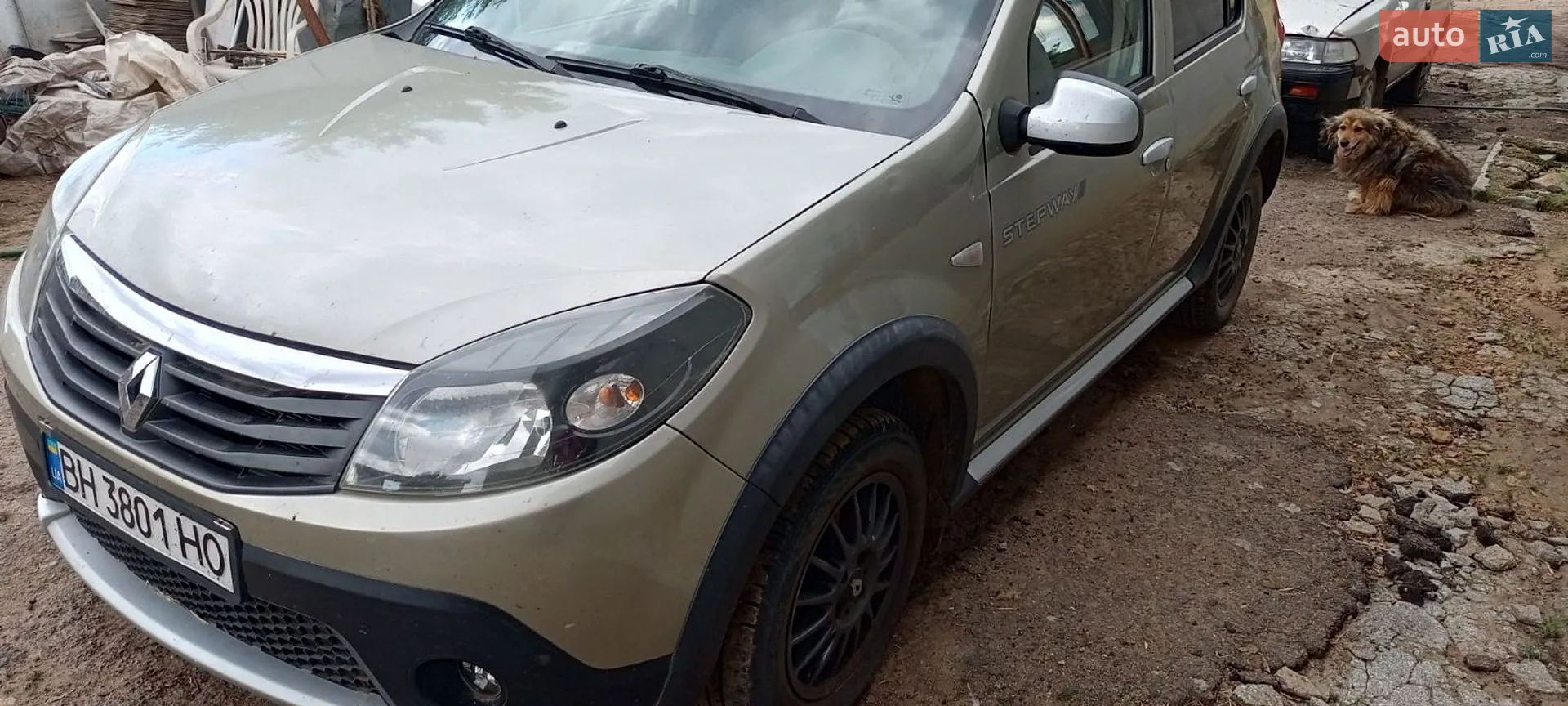 Renault Sandero, 2012