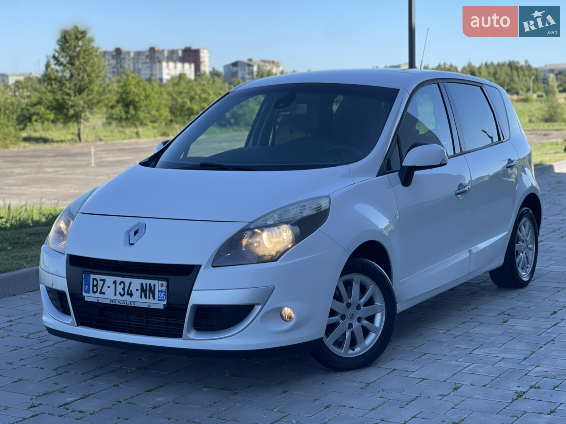 Renault Scenic, 2012