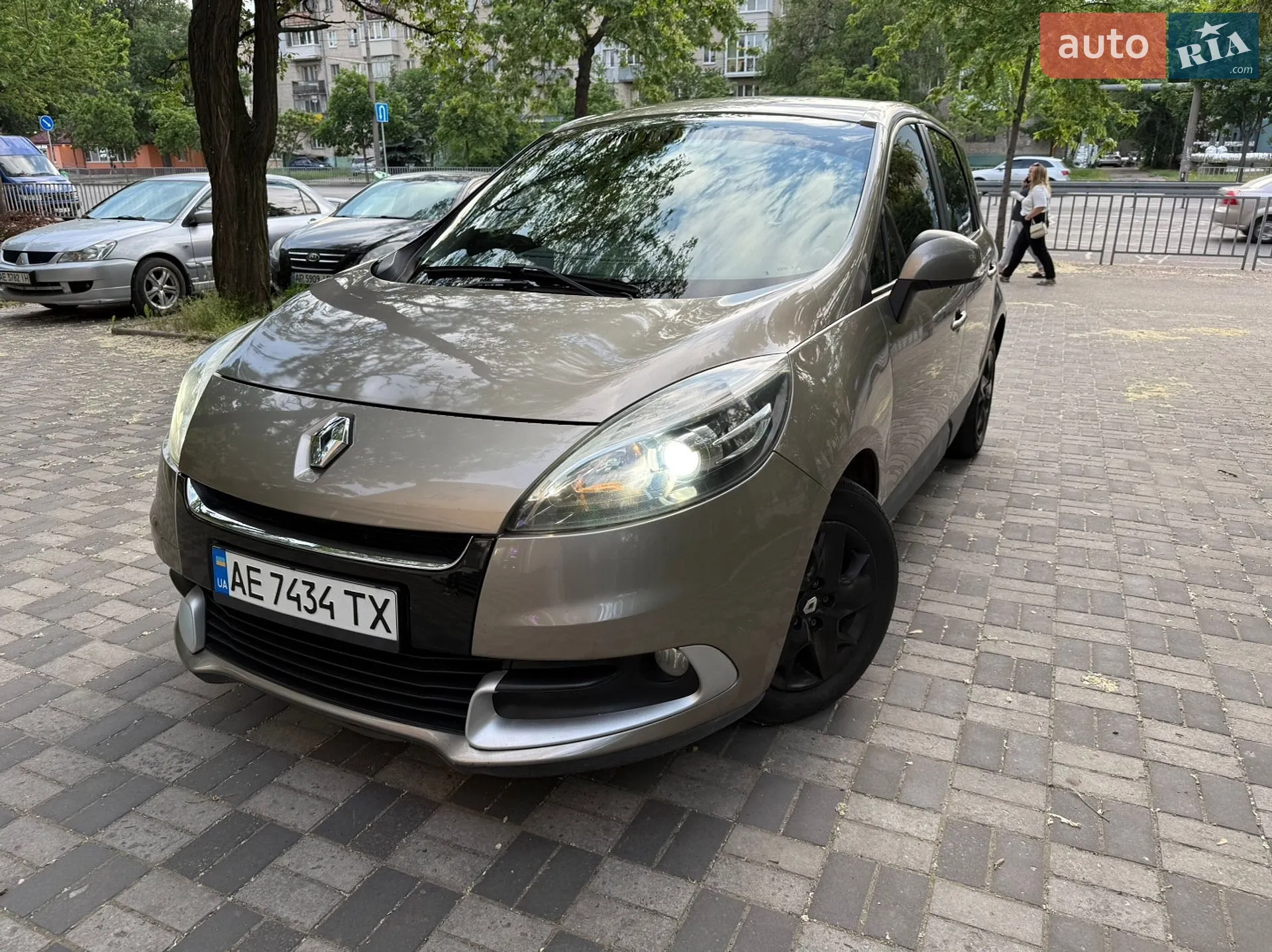 Renault Scenic, 2012
