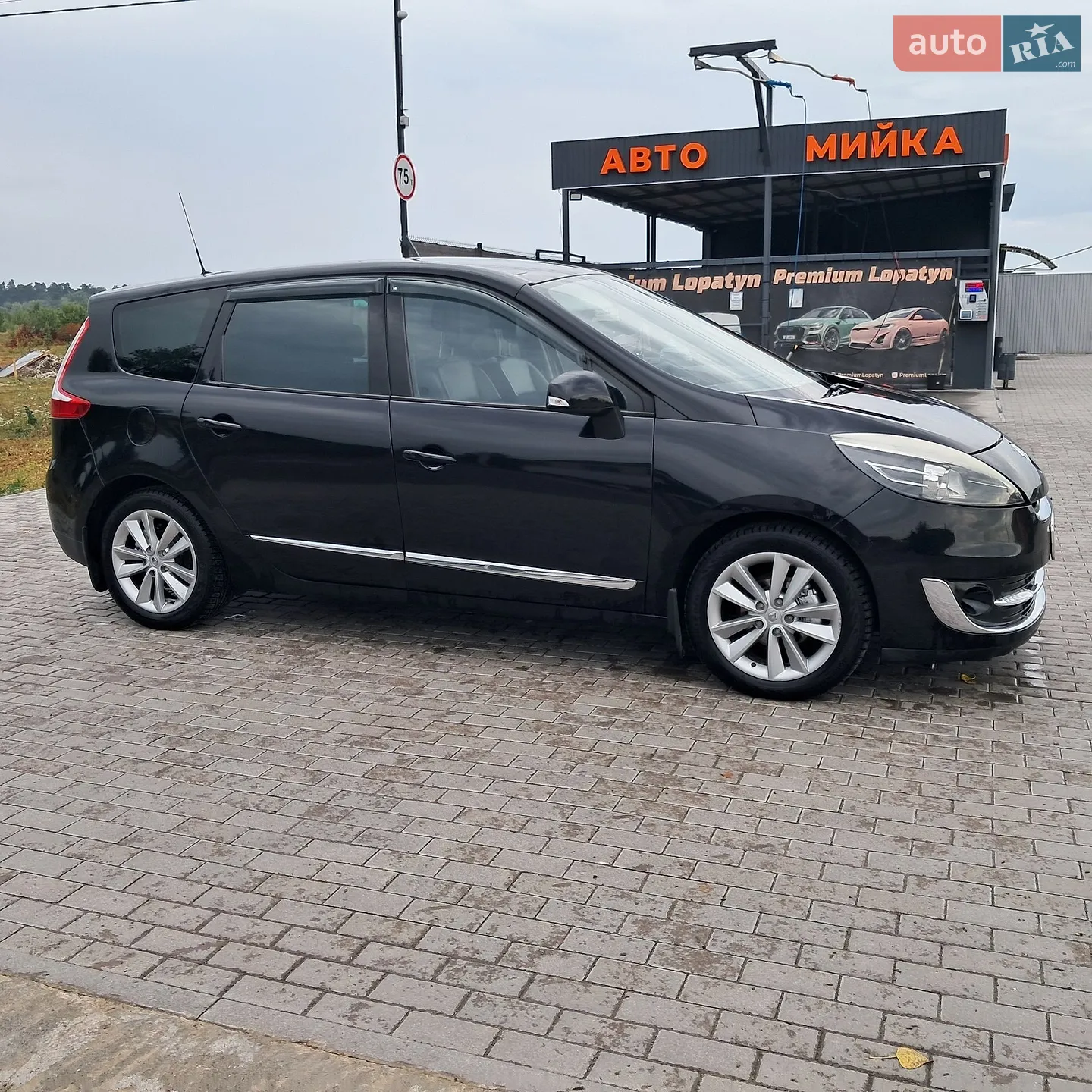 Renault Scenic, 2012