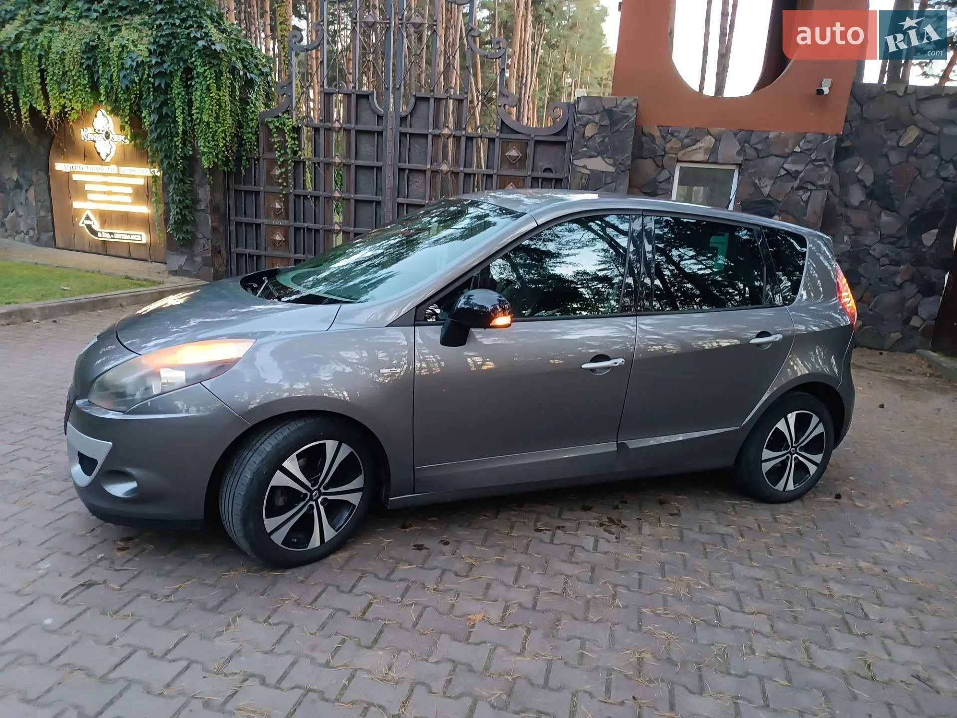Renault Scenic, 2011