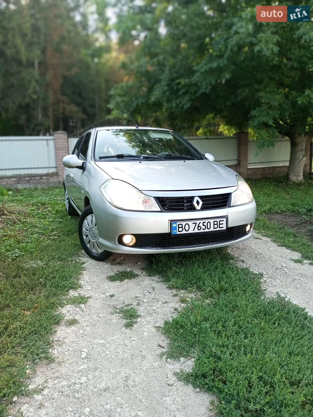 Renault Symbol, 2011