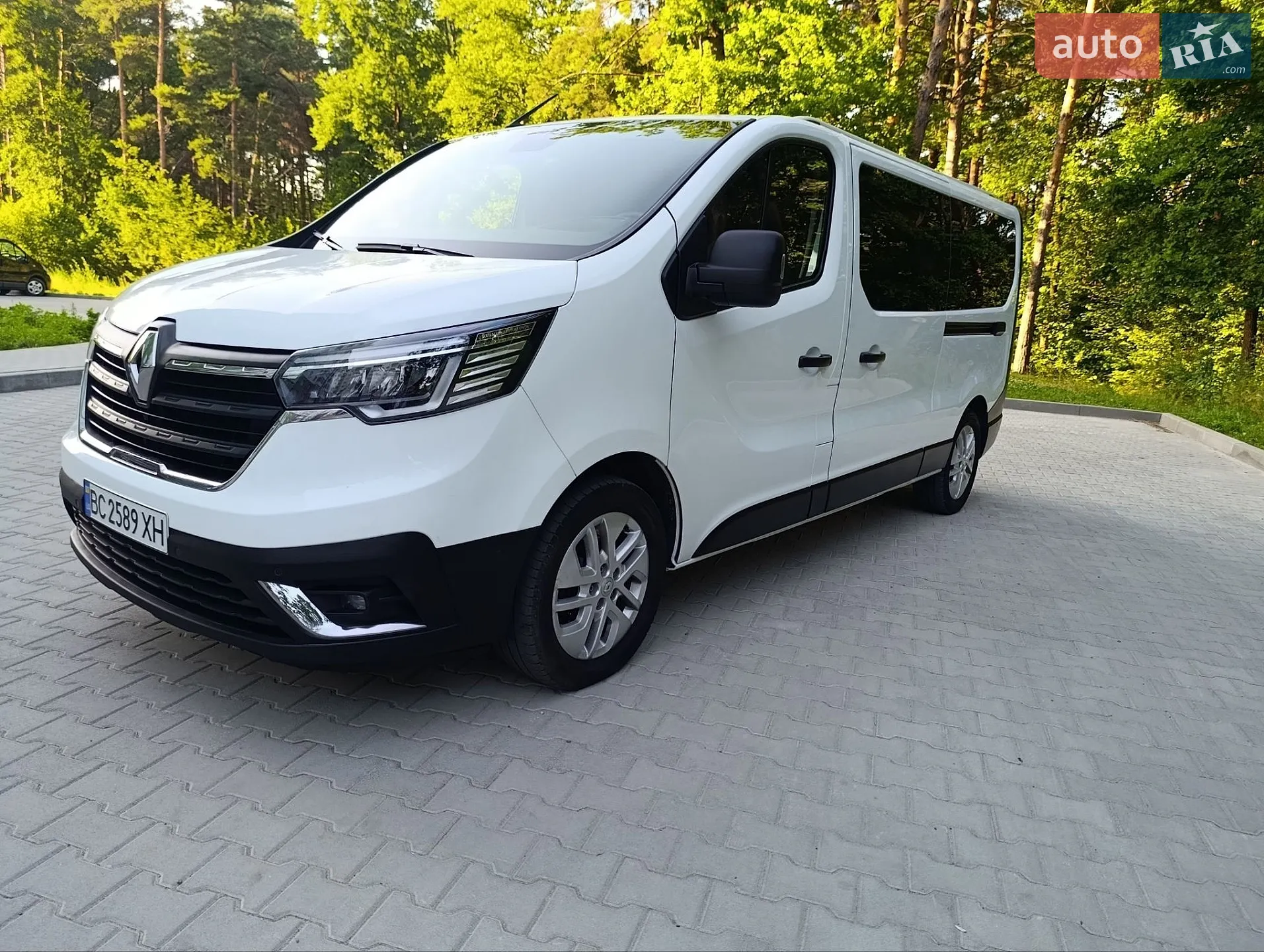 Renault Trafic 2023 — 1