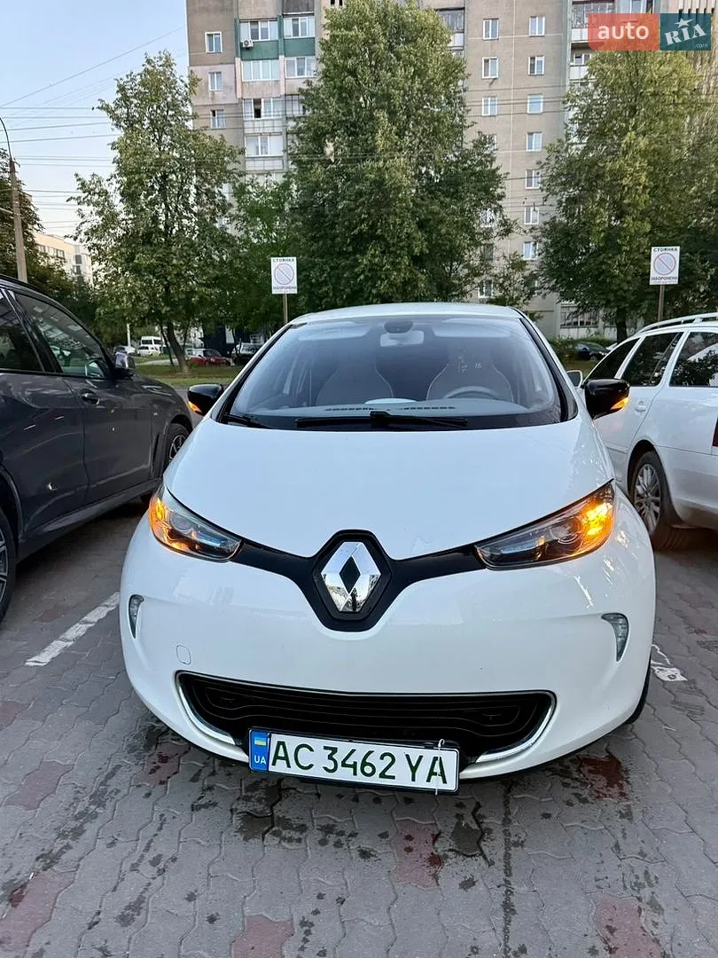 Renault Zoe, 2013