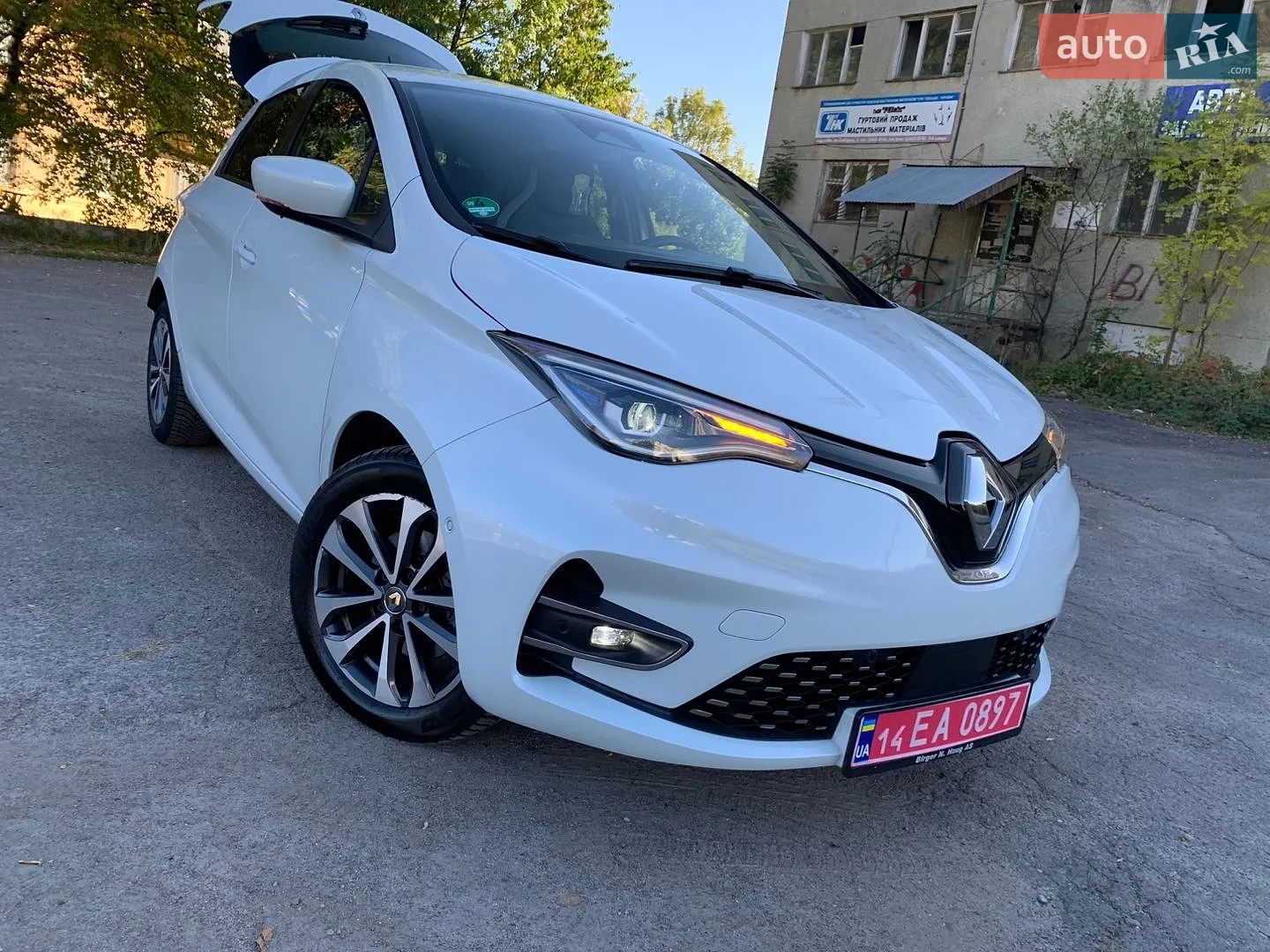 Renault Zoe 2021 — 1