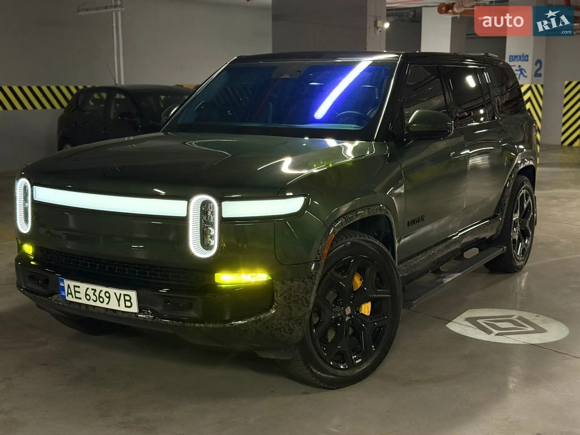 Rivian R1S, 2023