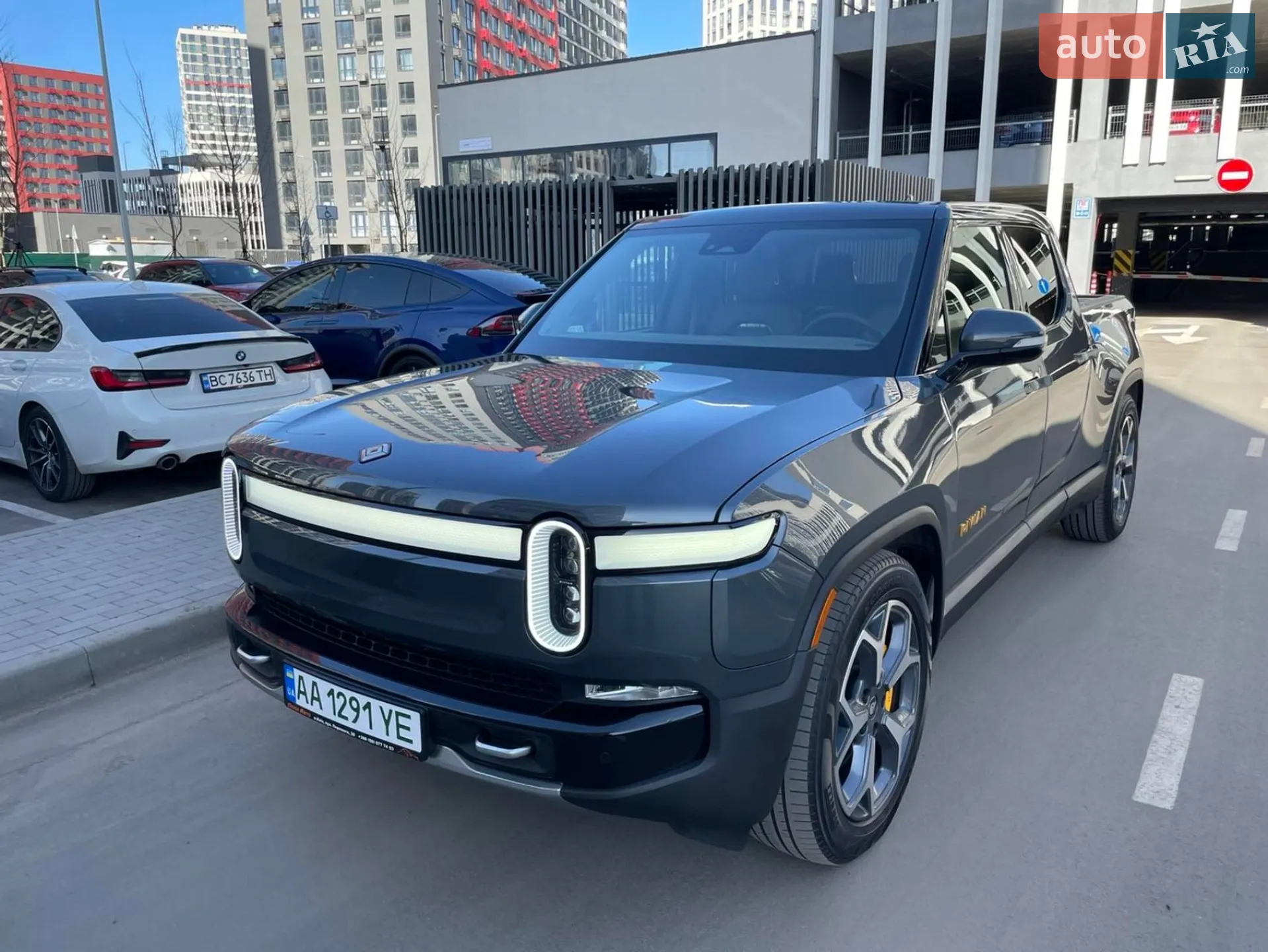 Rivian R1T, 2022