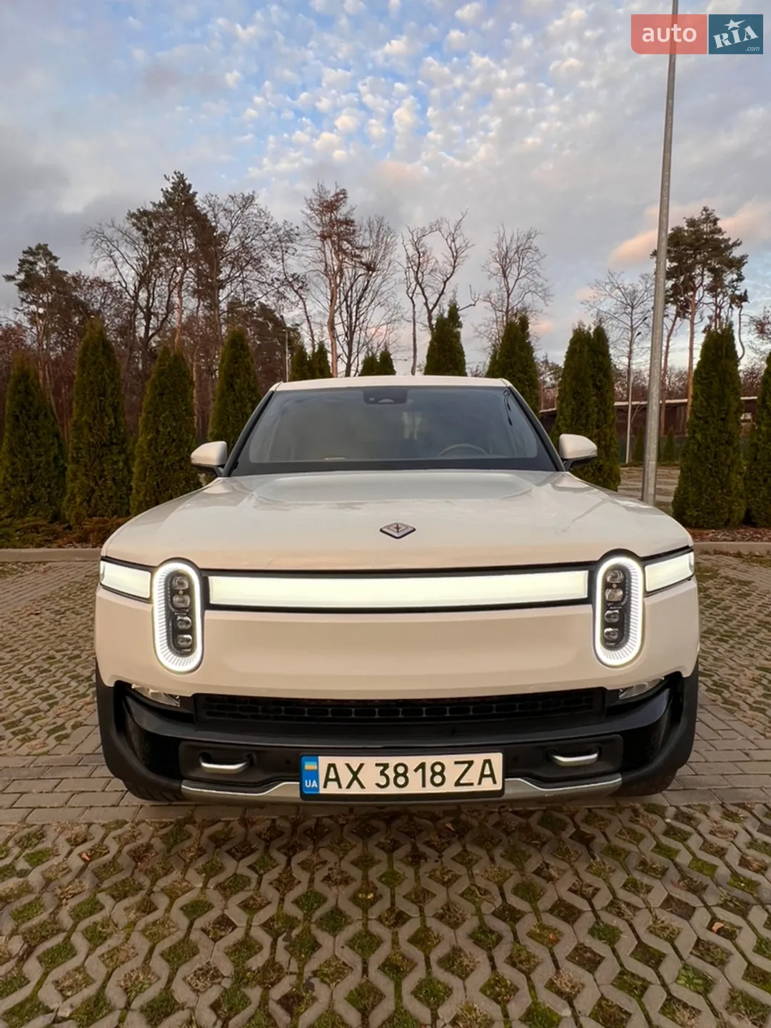 Rivian R1T, 2022