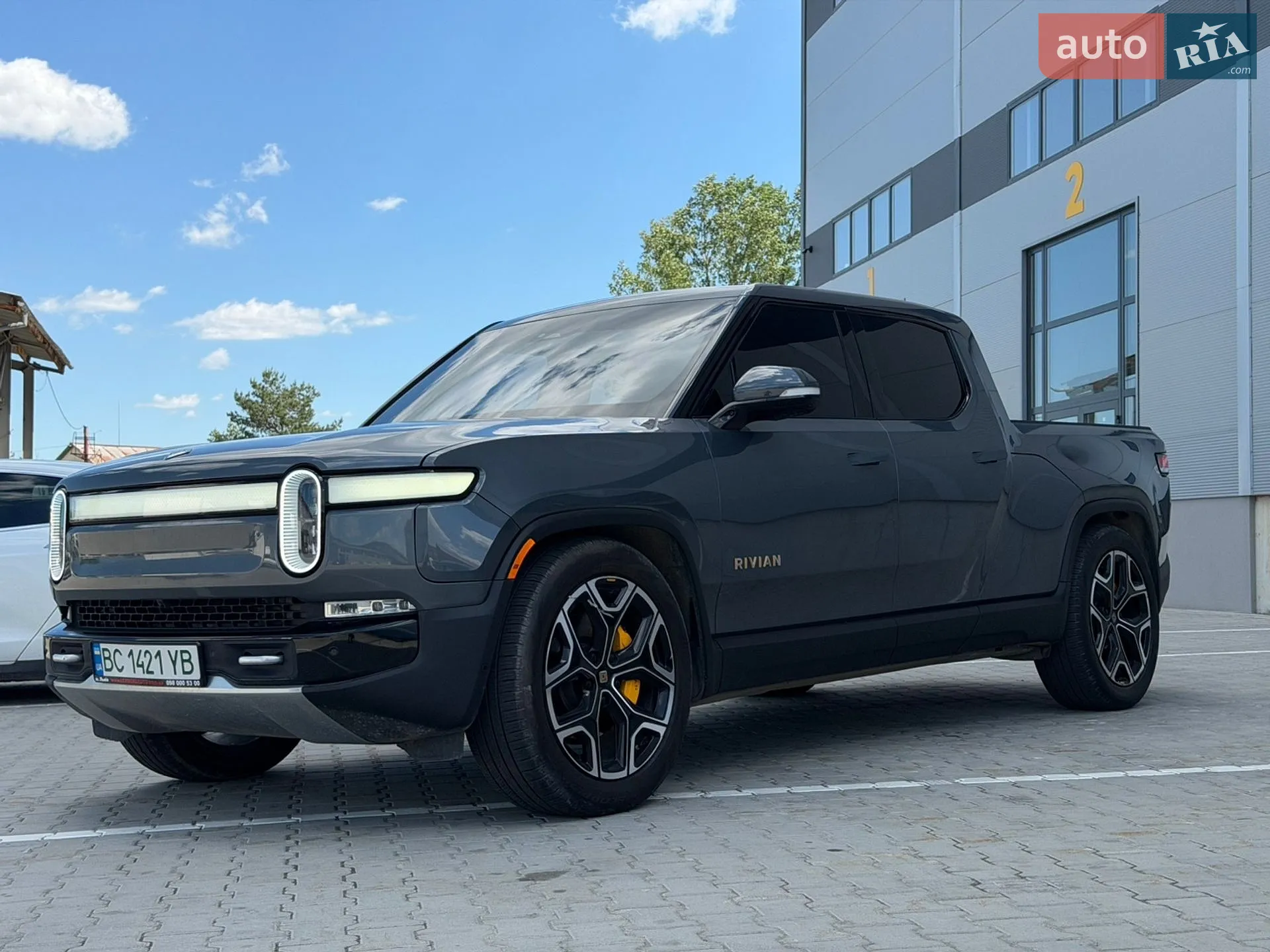 Rivian R1T, 2023