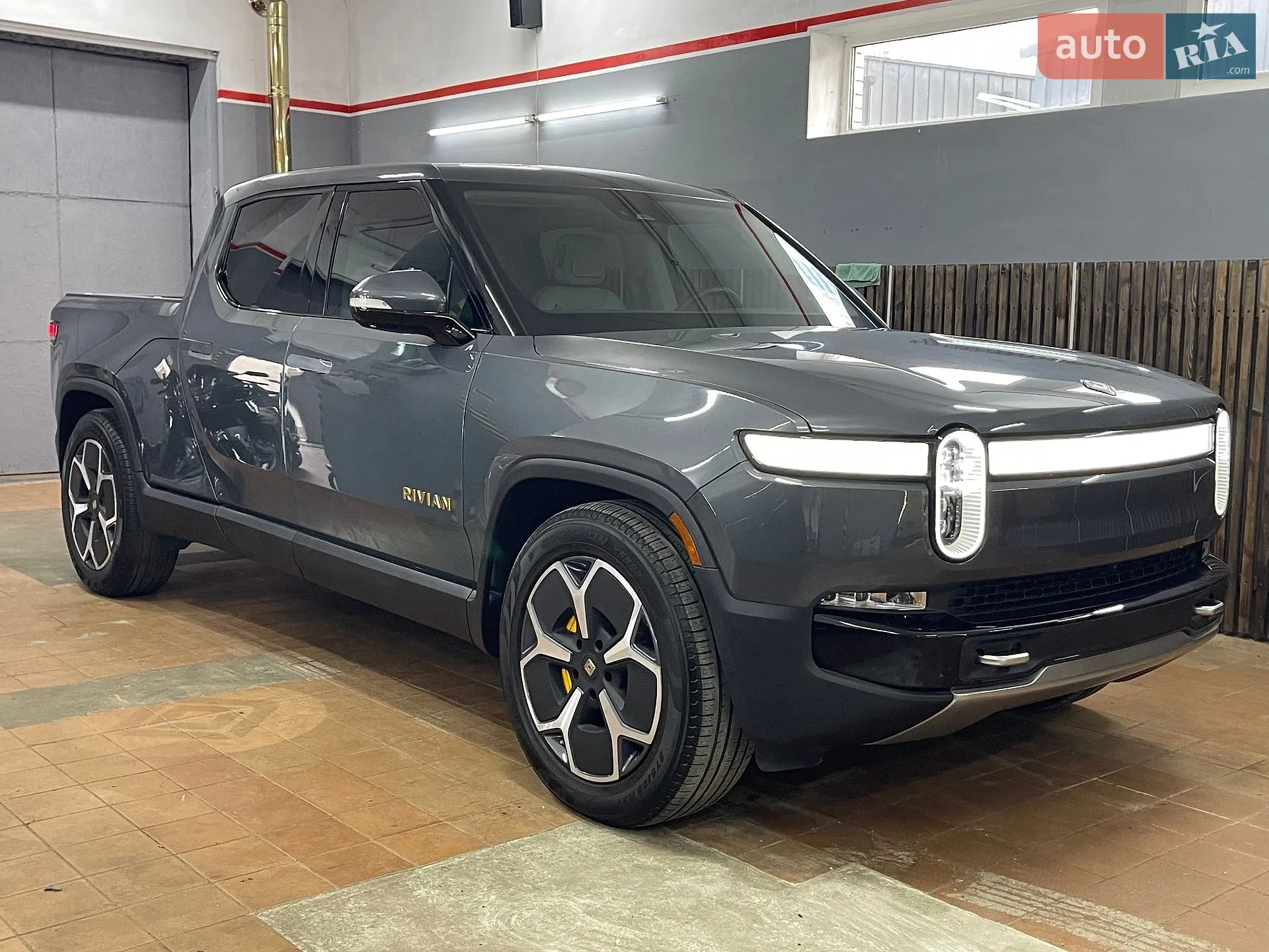 Rivian R1T, 2022