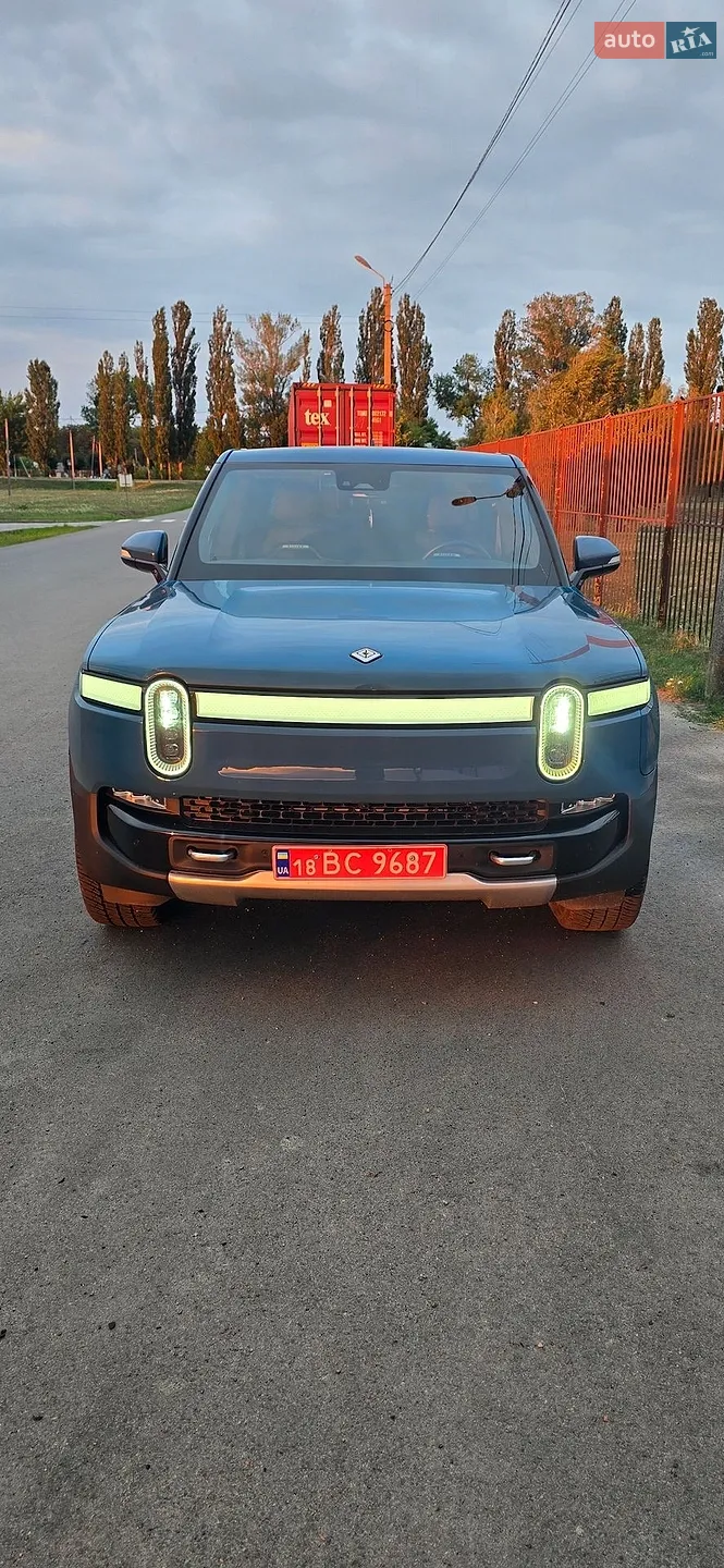 Rivian R1T, 2023