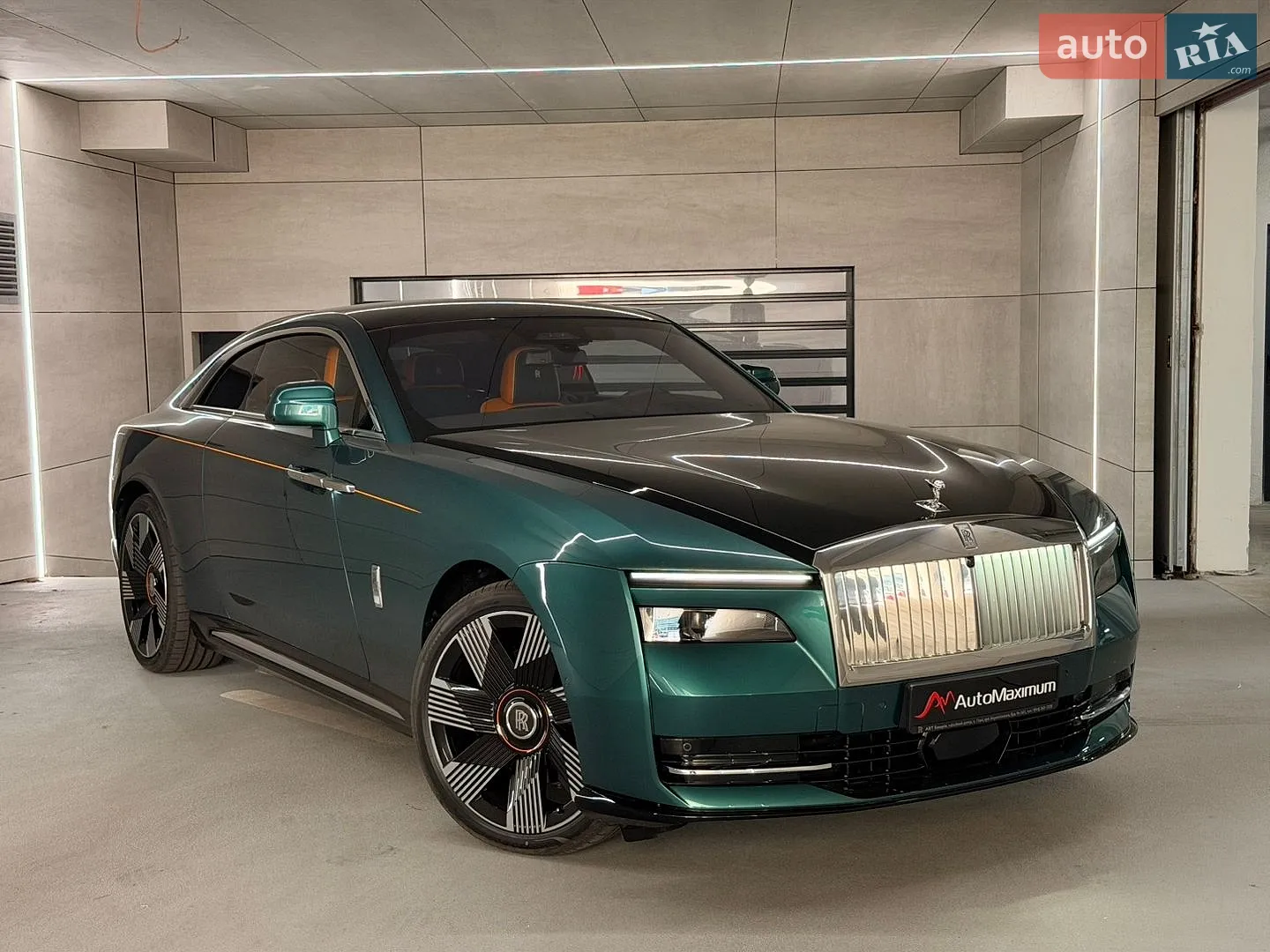 Rolls-Royce Spectre, 2024