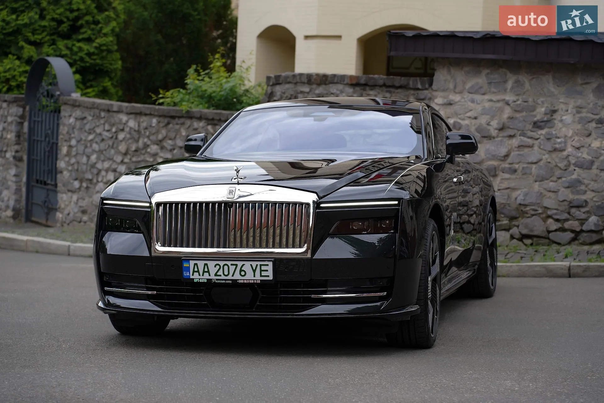 Rolls-Royce Spectre, 2024