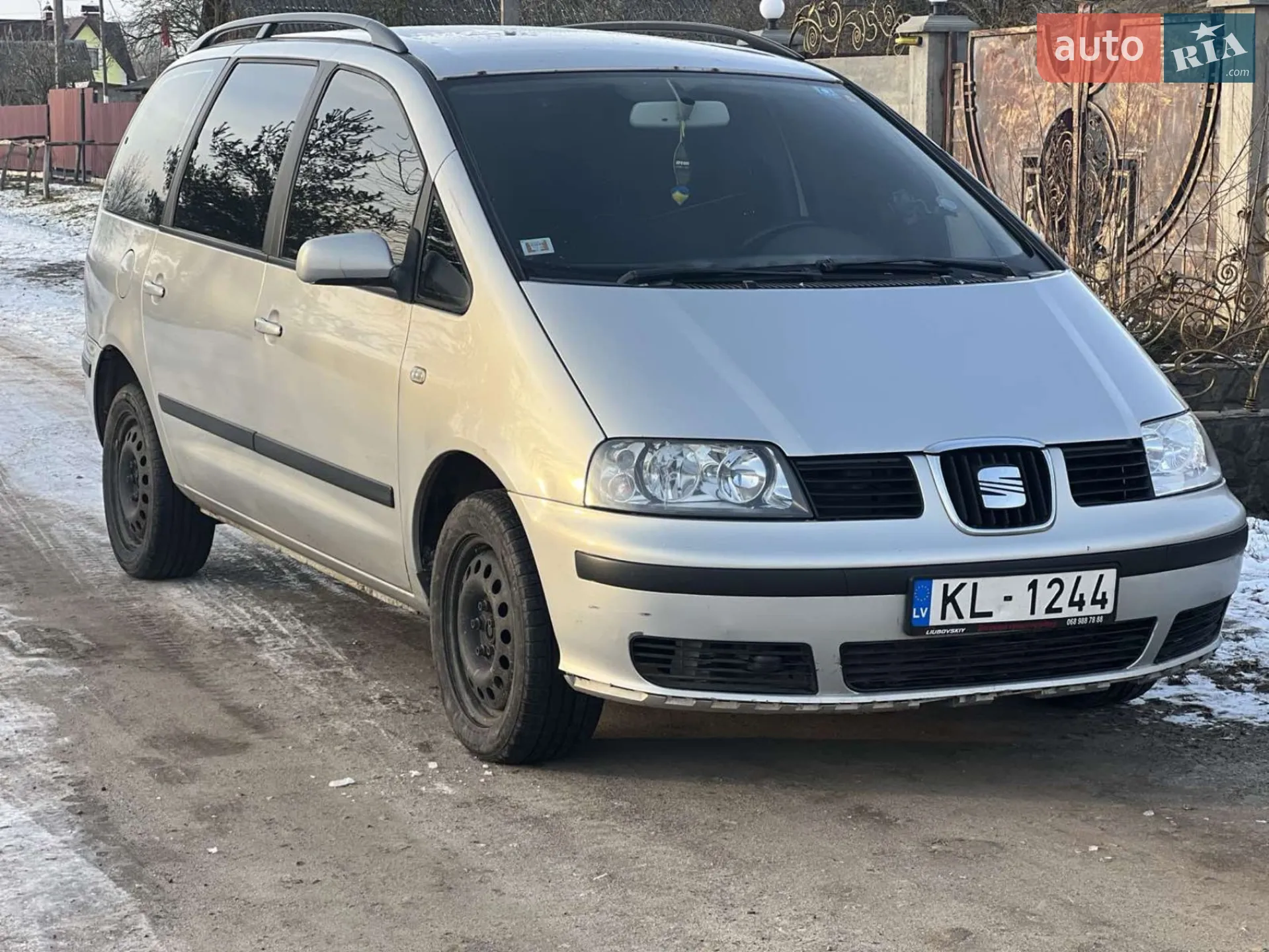 SEAT Alhambra, 2002