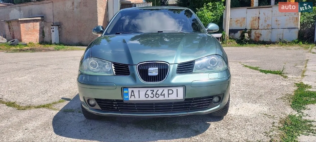 SEAT Cordoba, 2004