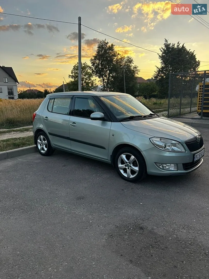 Skoda Fabia, 2011