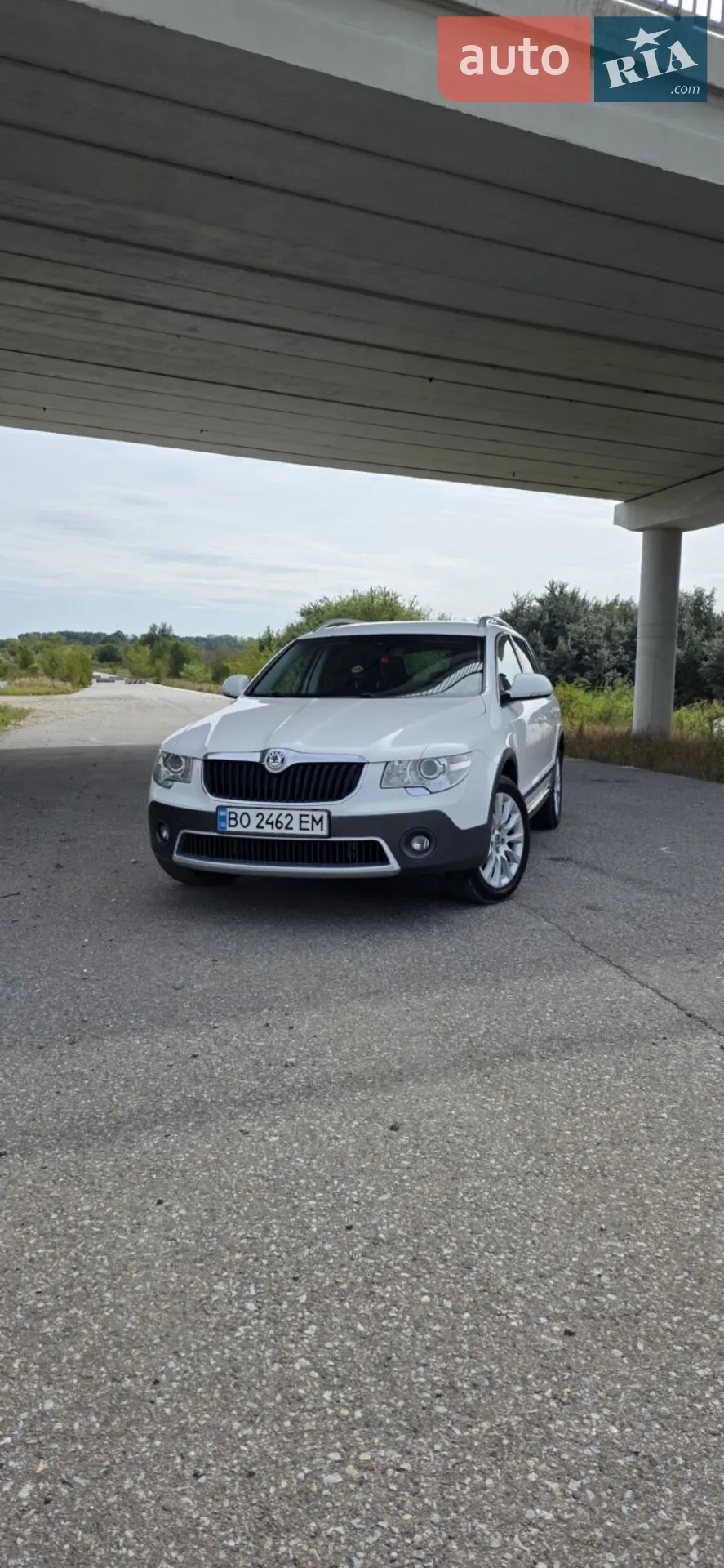 Skoda Superb Scout, 2012