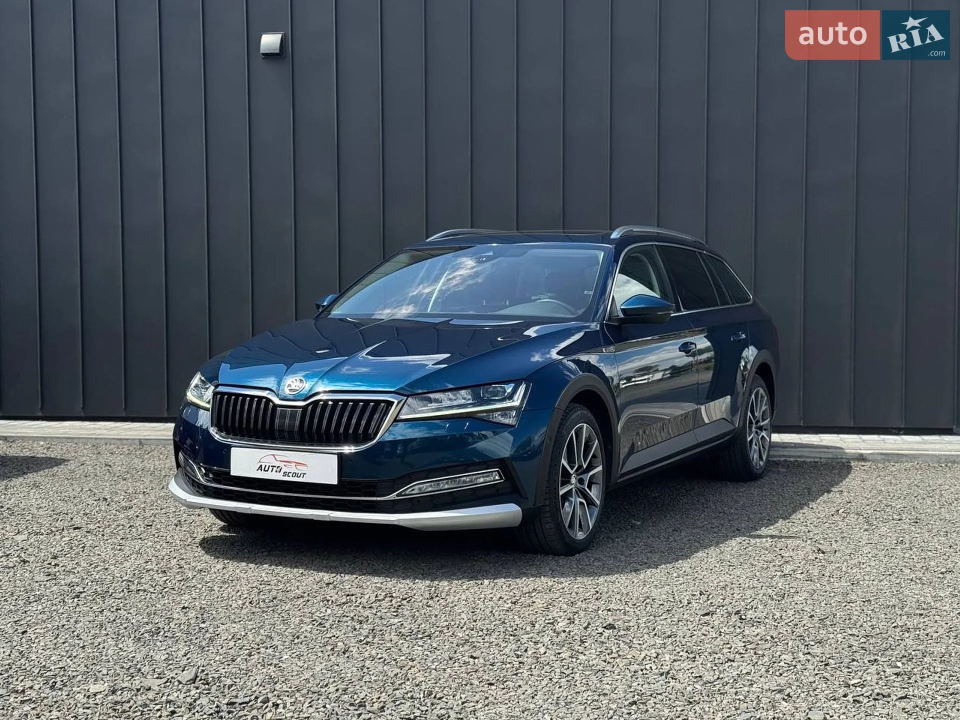 Skoda Superb Scout, 2020