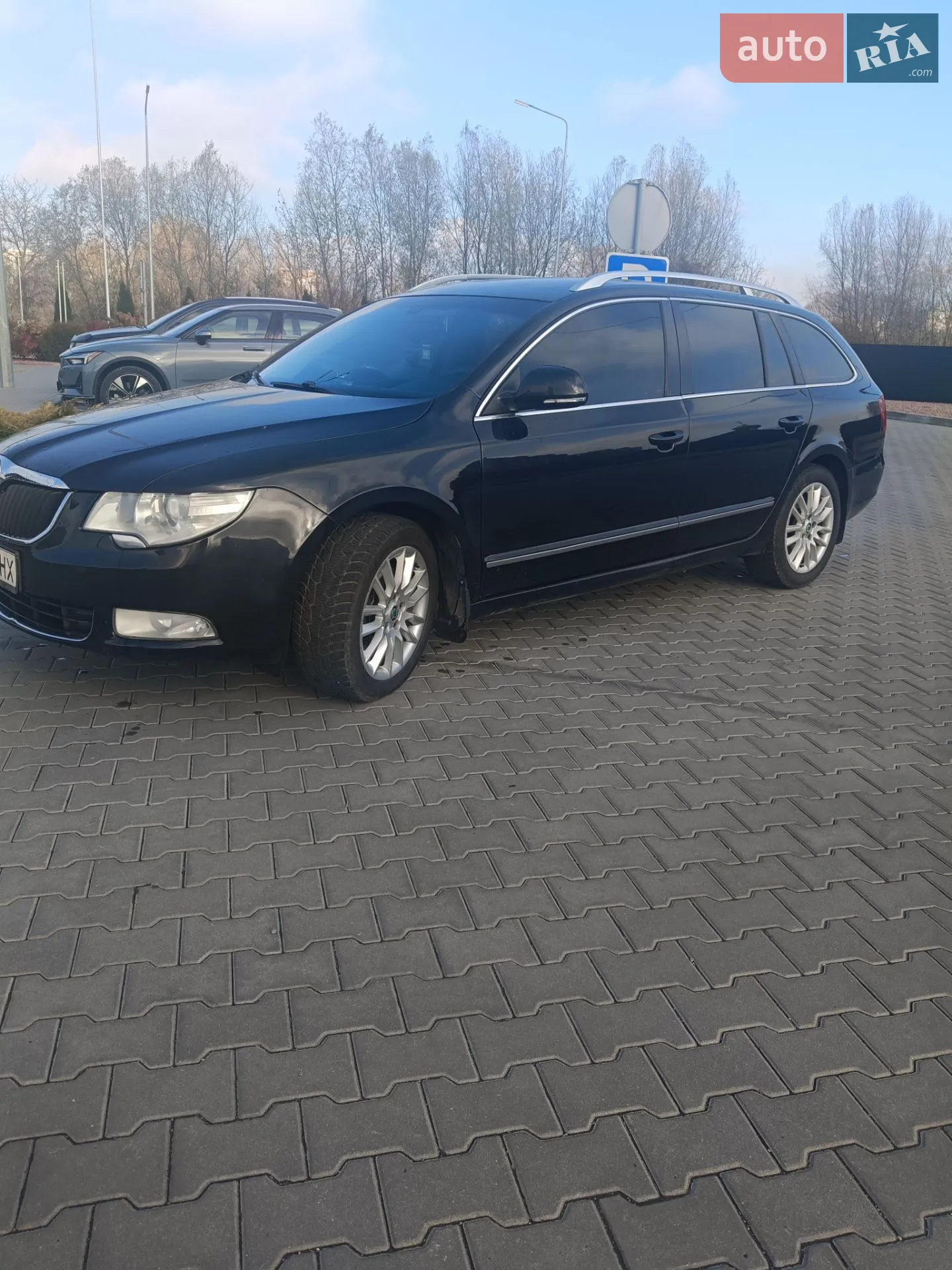 Skoda Superb, 2011