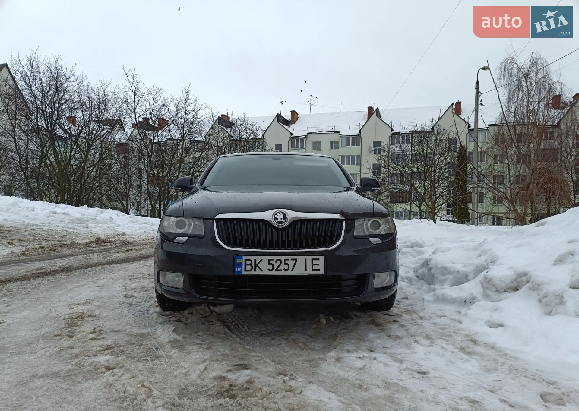Skoda Superb, 2011