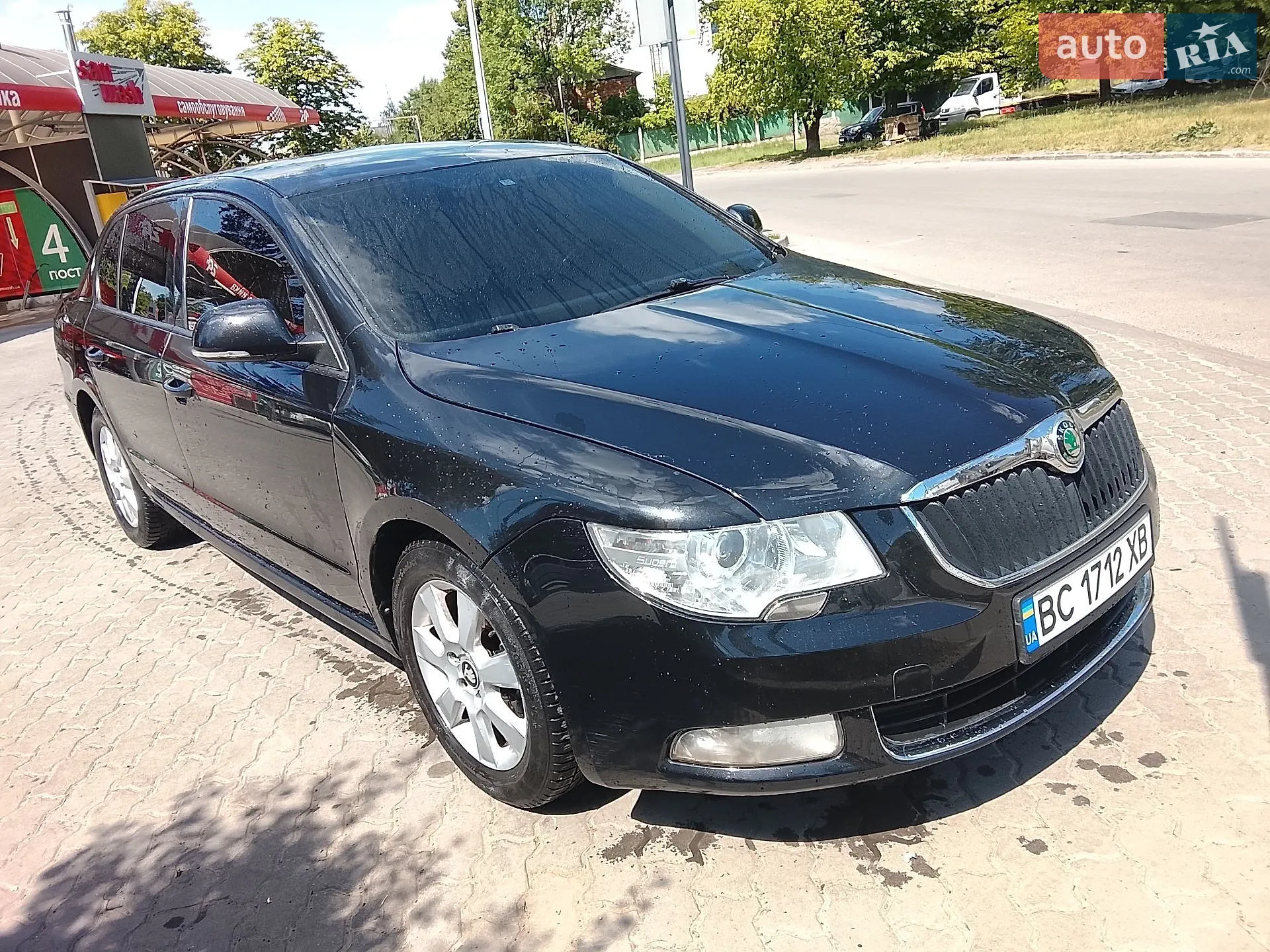 Skoda Superb, 2011