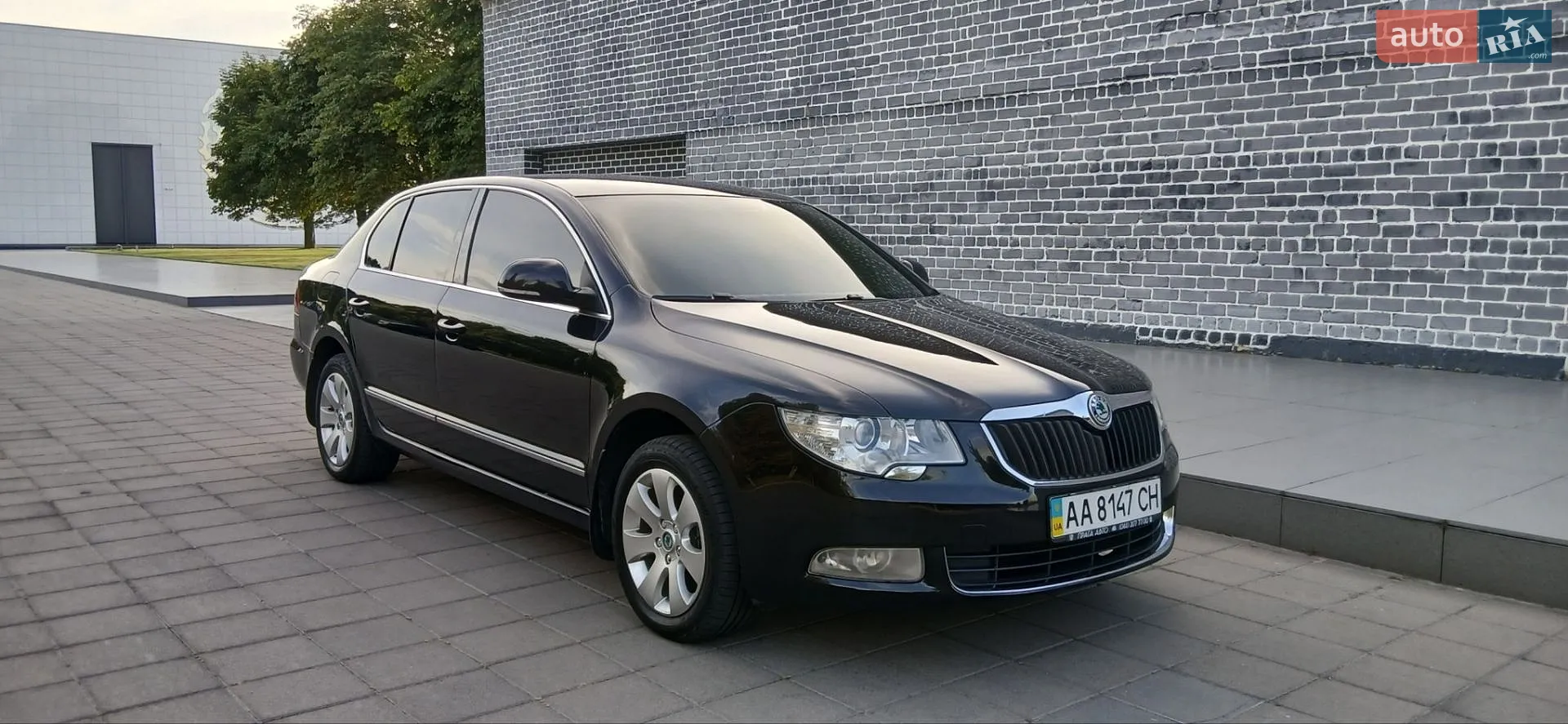 Skoda Superb, 2011