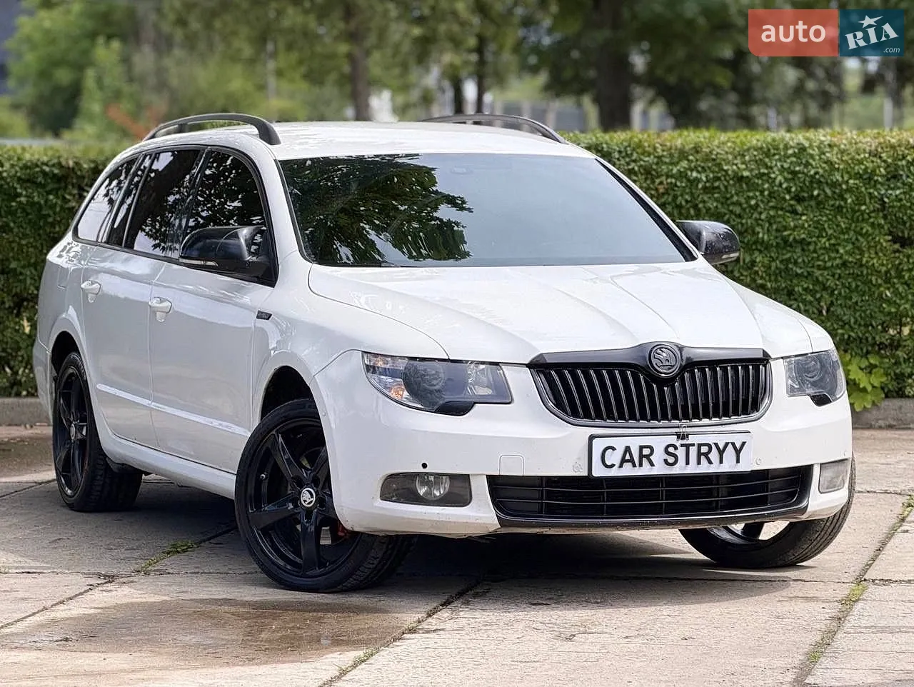 Skoda Superb, 2011