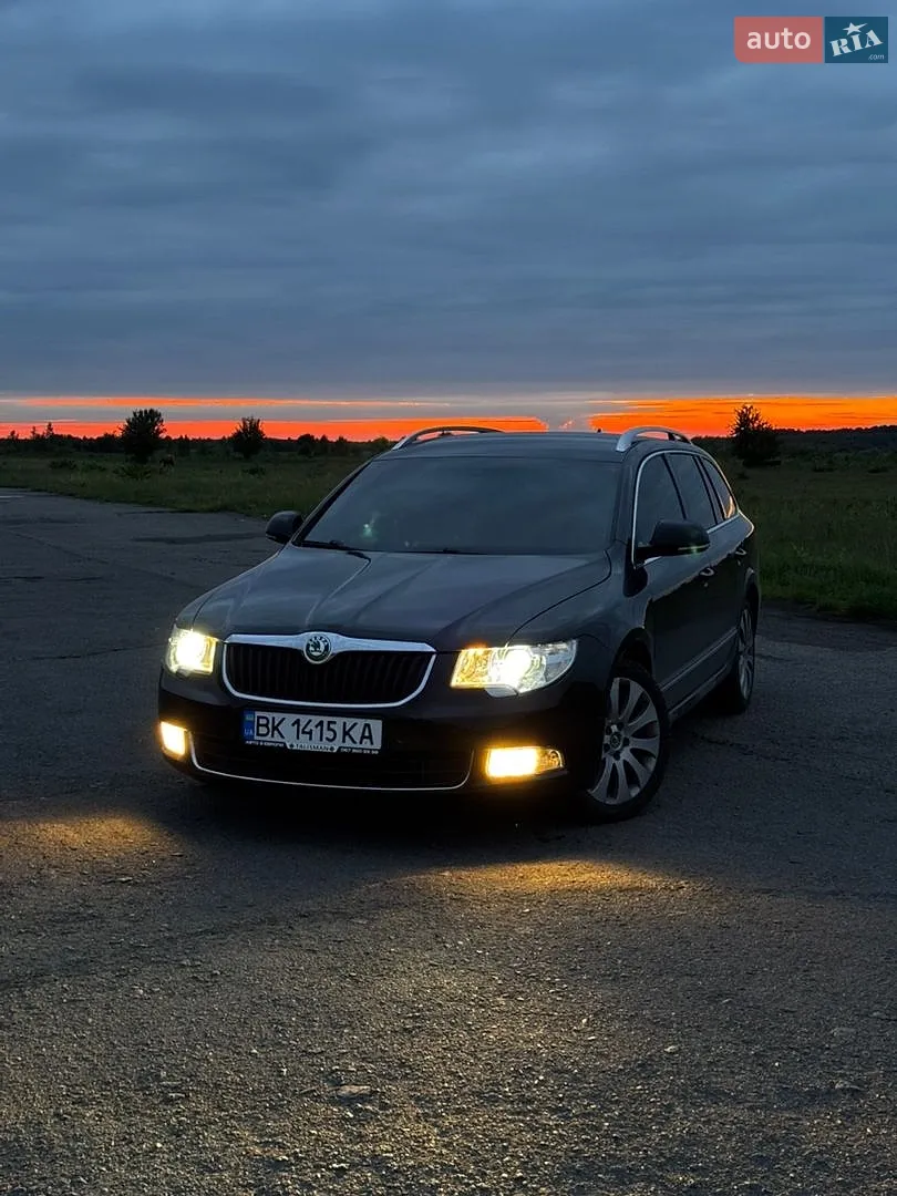 Skoda Superb, 2011