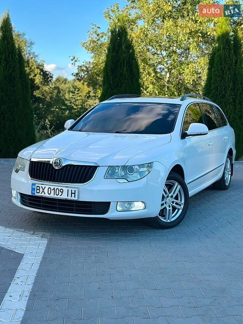 Skoda Superb, 2011