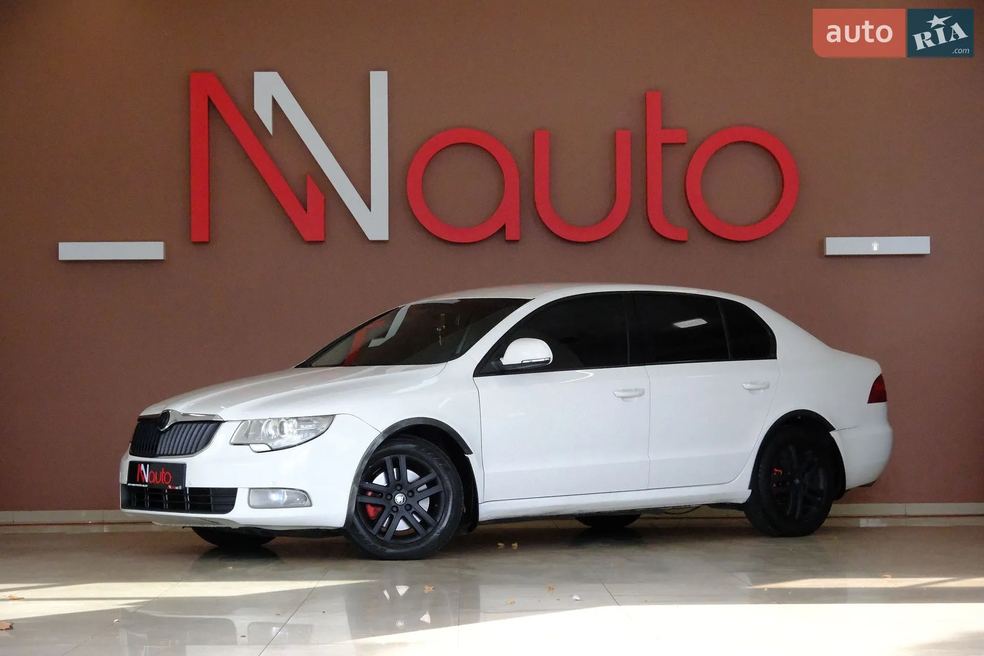 Skoda Superb, 2011