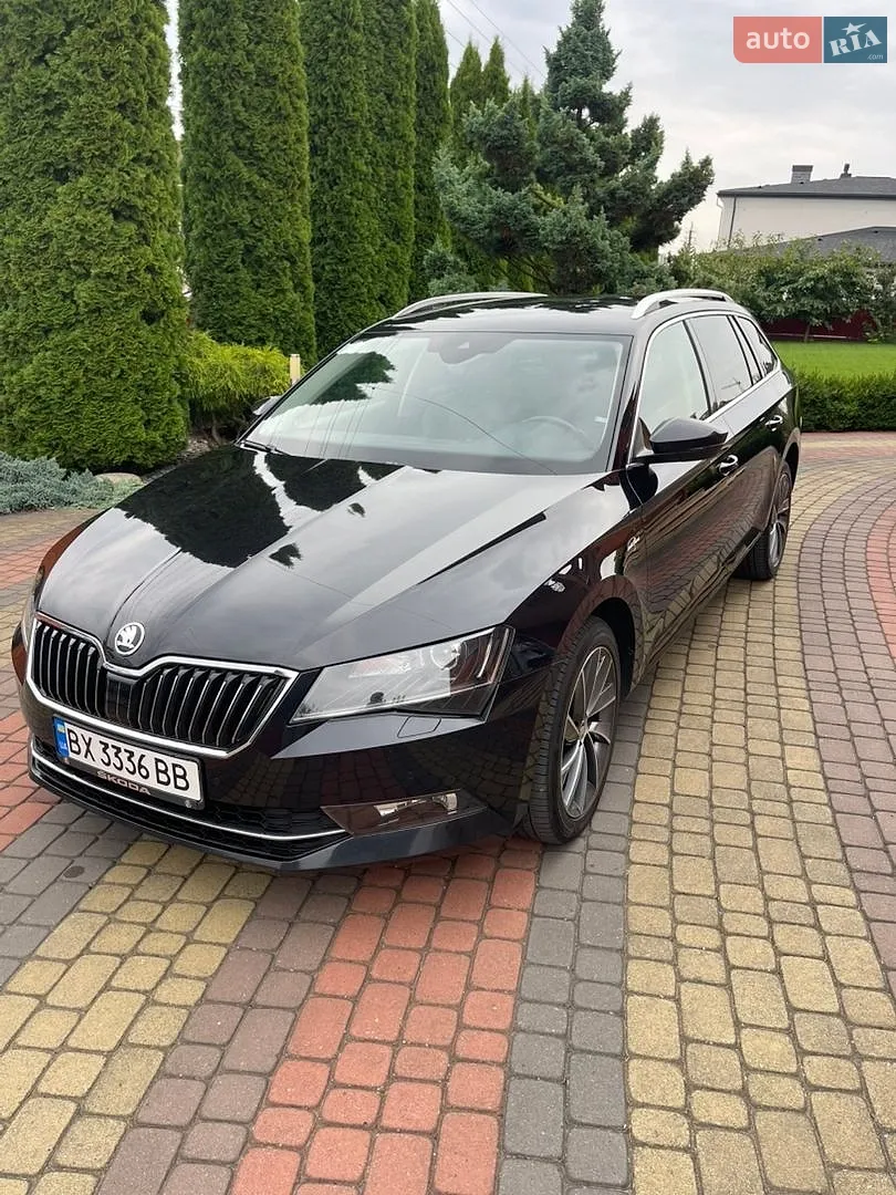 Skoda Superb 2019 — 1