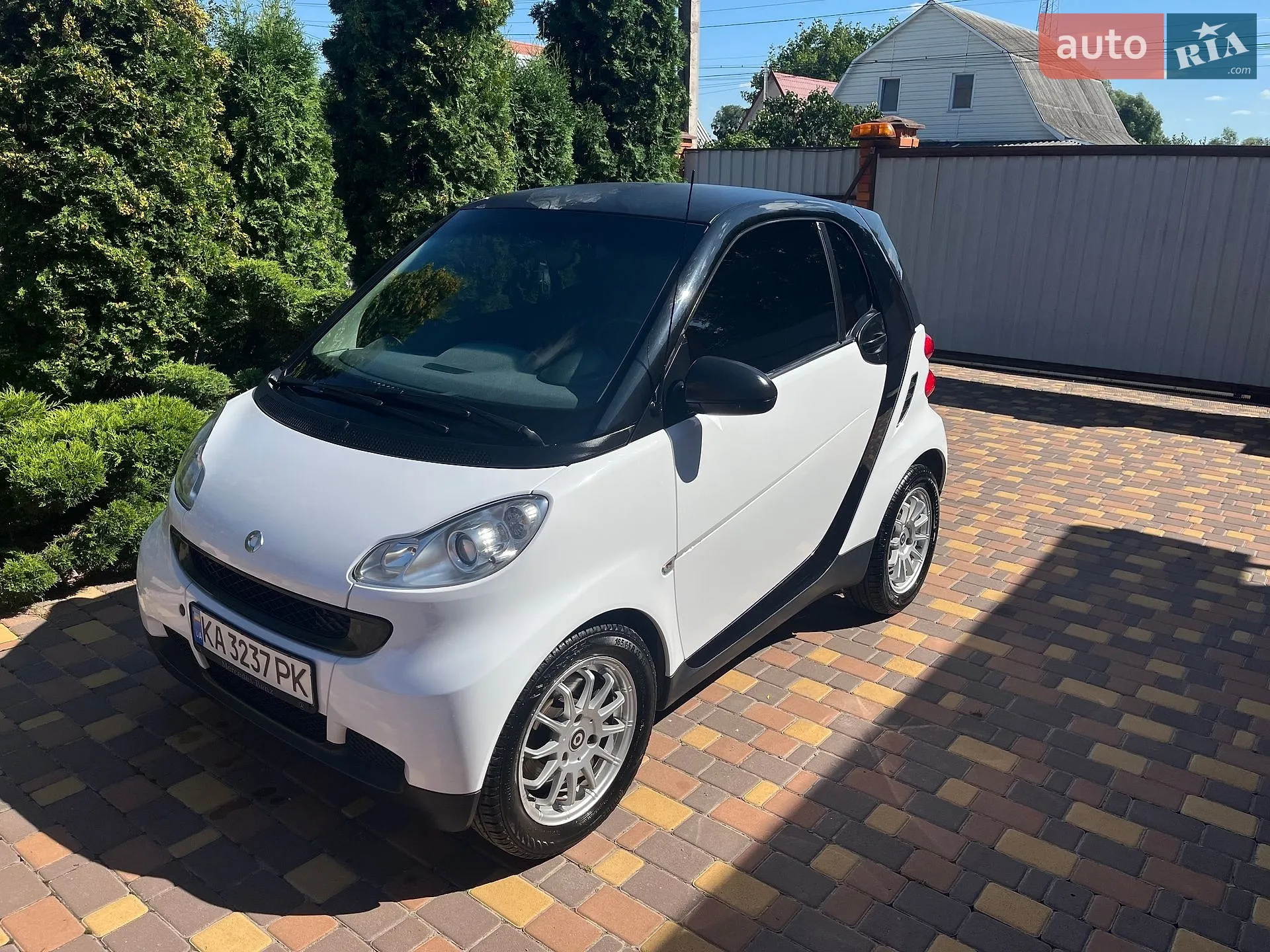 Smart Fortwo, 2011