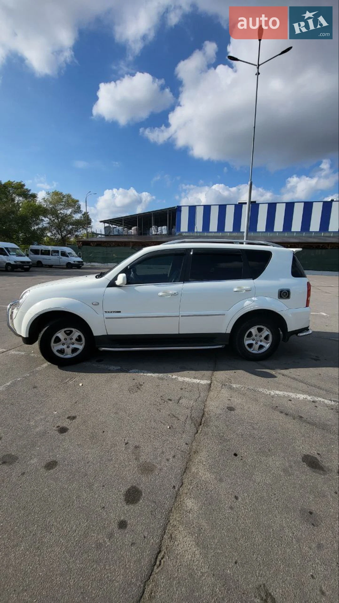 SsangYong Rexton, 2011
