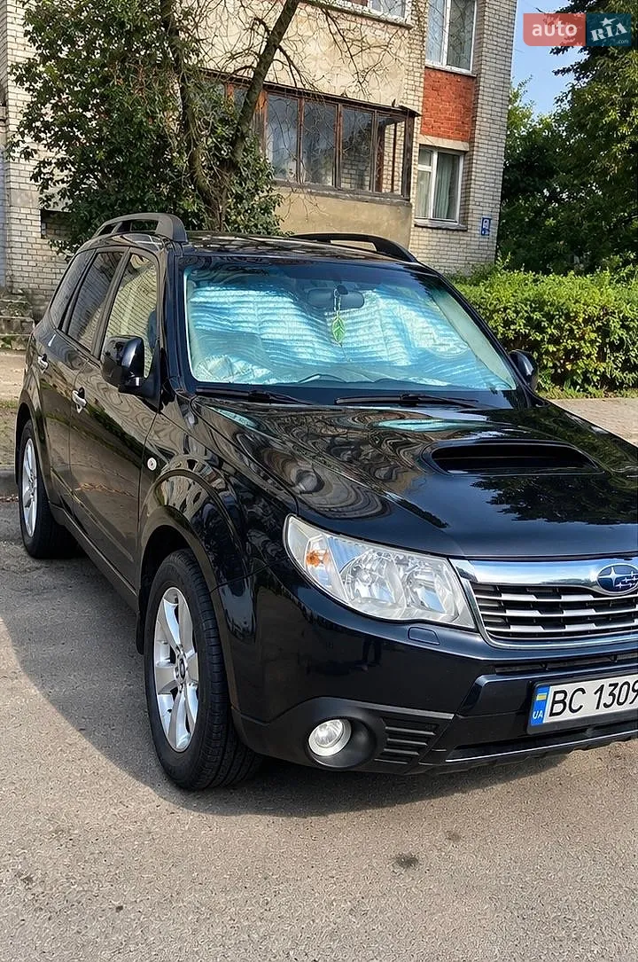 Subaru Forester, 2010