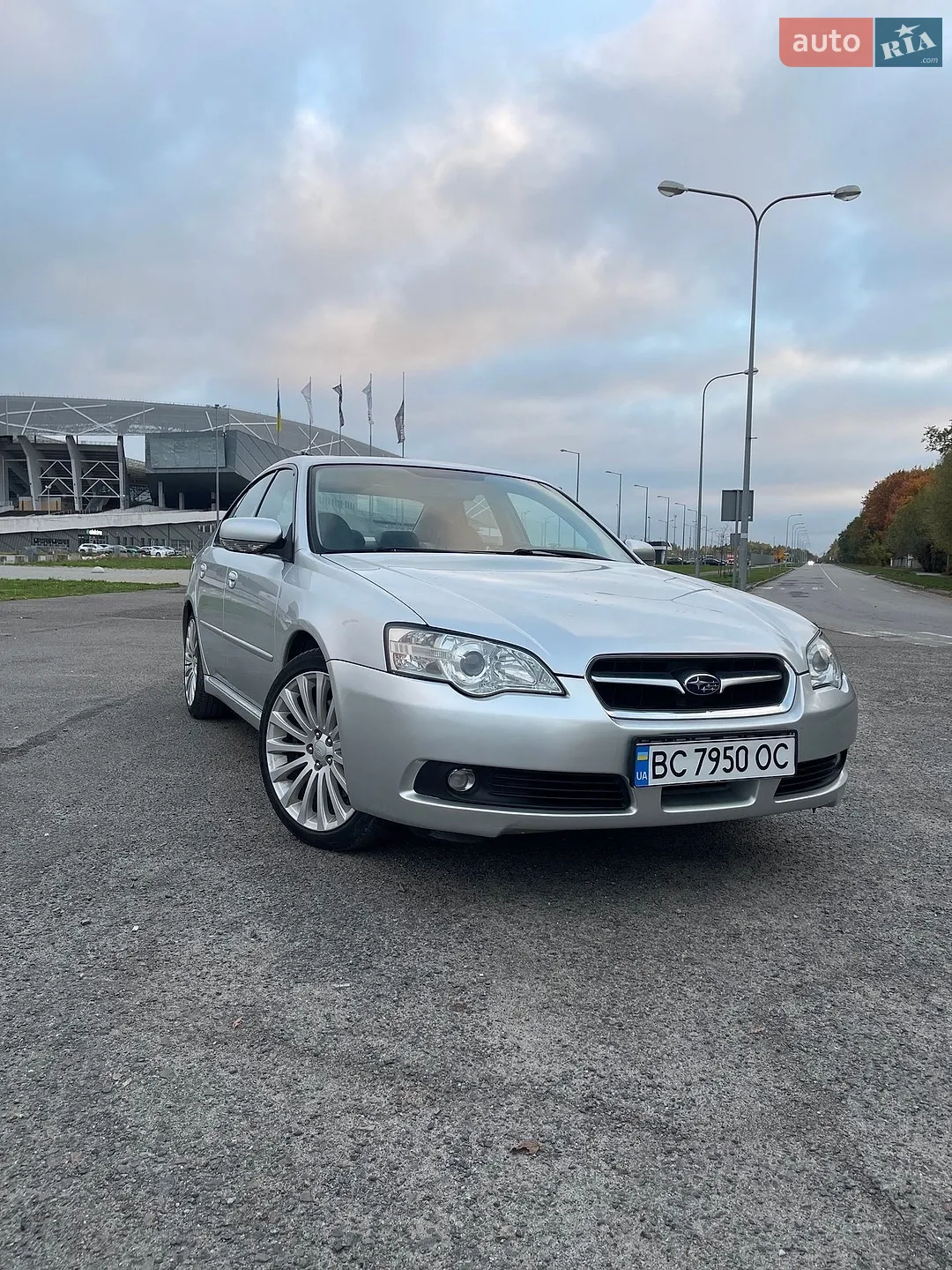 Subaru Legacy, 2004
