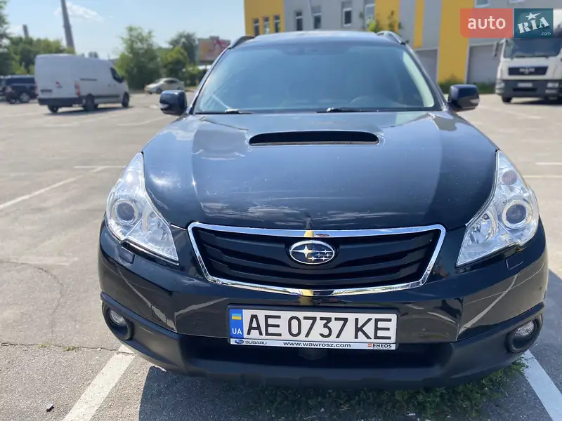 Subaru Outback, 2010
