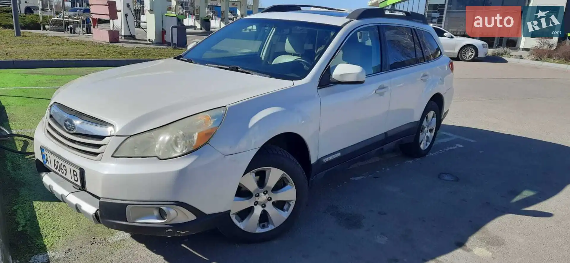Subaru Outback, 2011