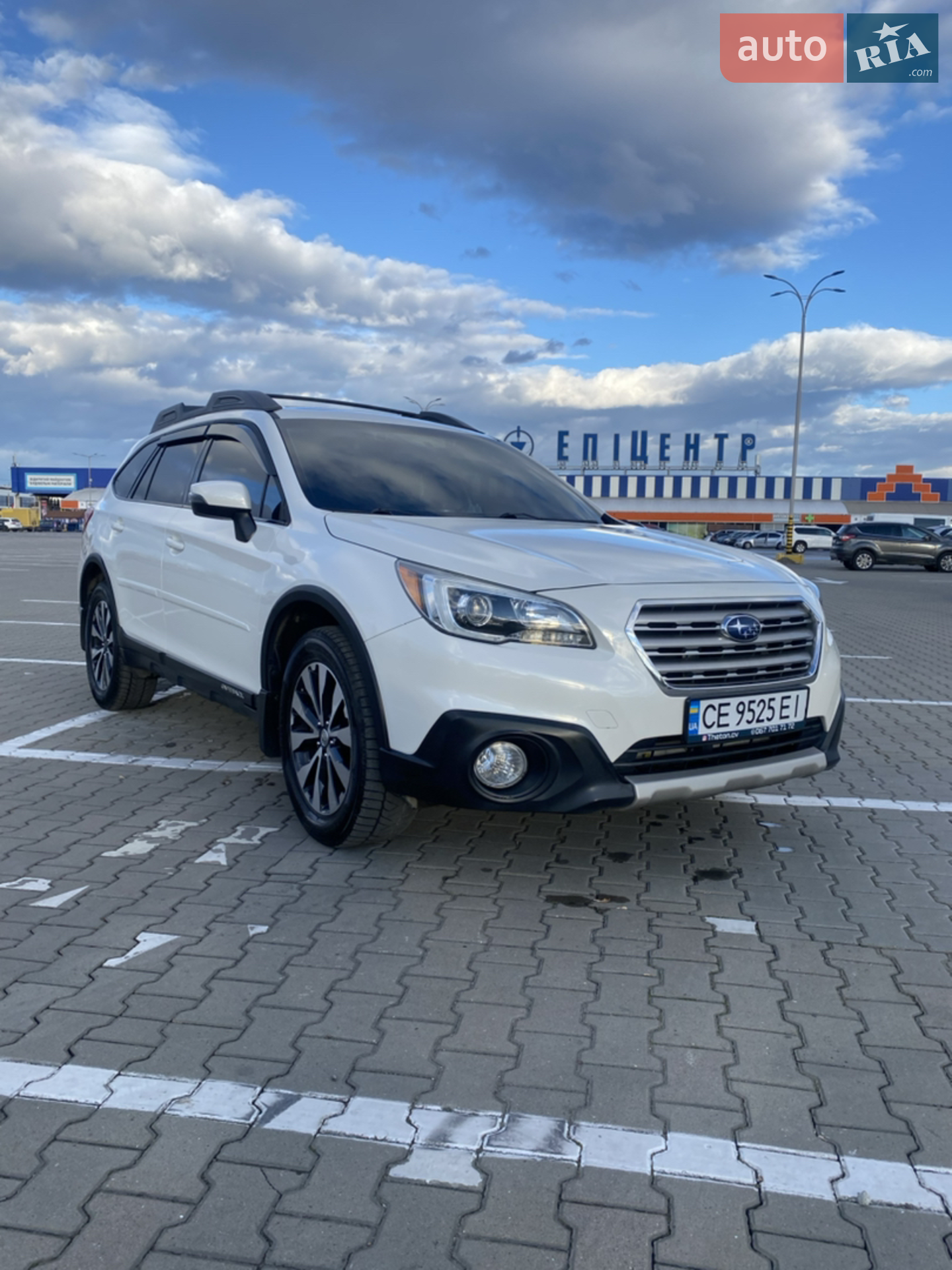 Subaru Outback, 2015