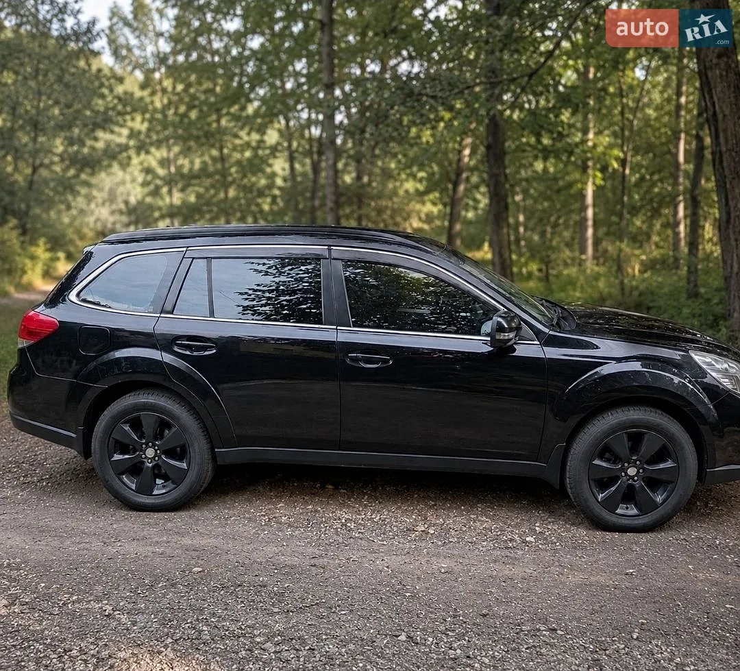 Subaru Outback, 2011