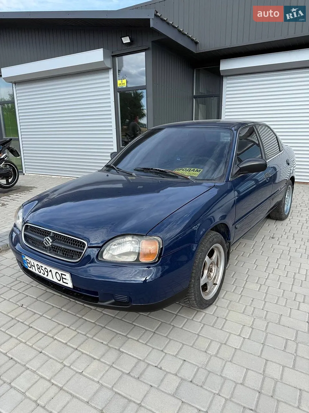 Suzuki Baleno, 2001