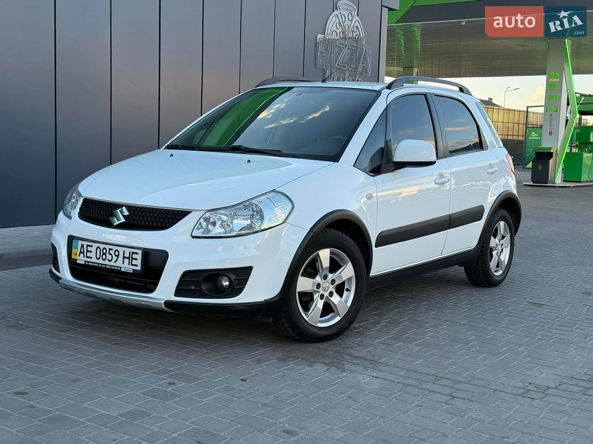 Suzuki SX4, 2012