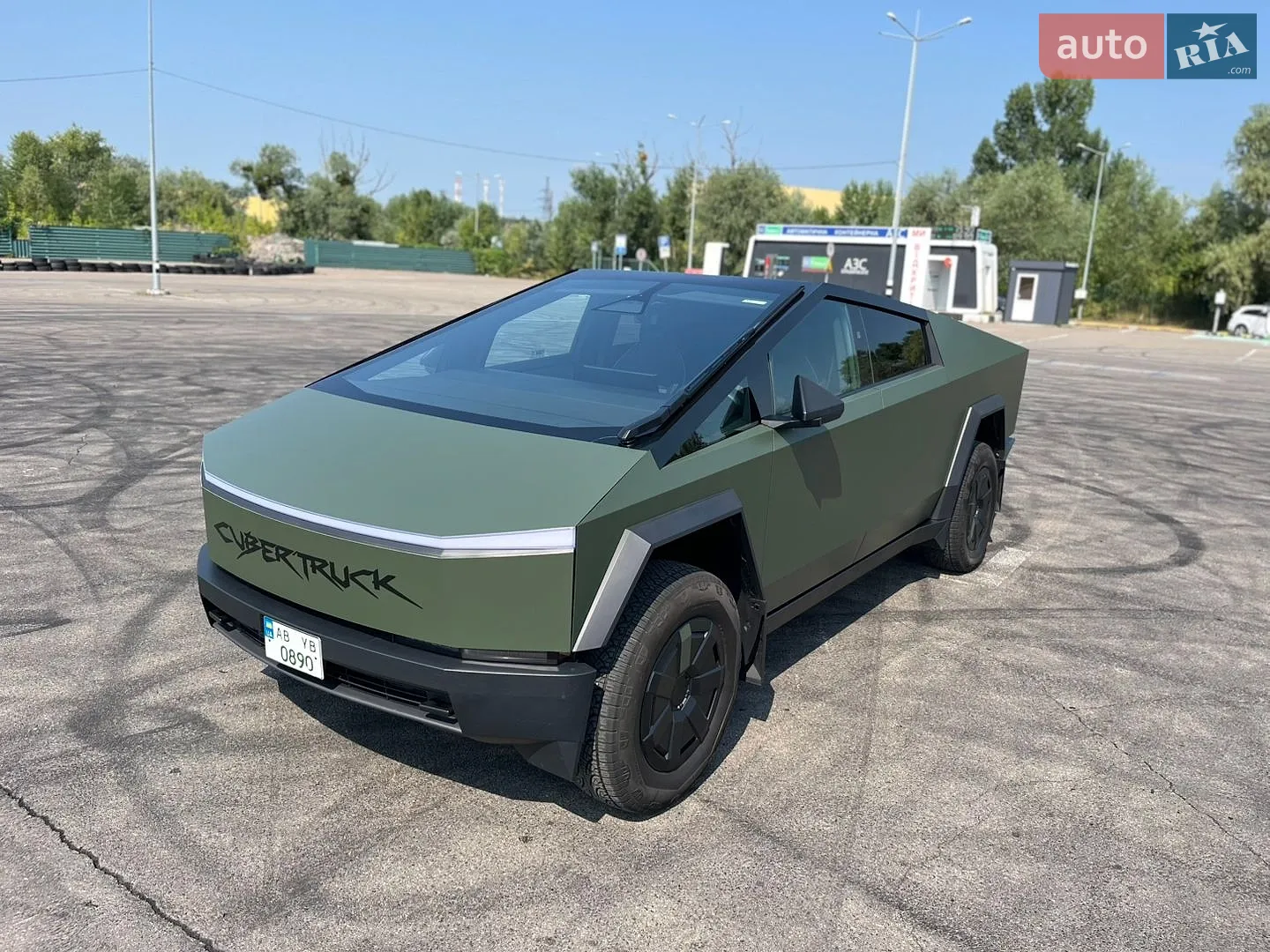 Tesla Cybertruck, 2024